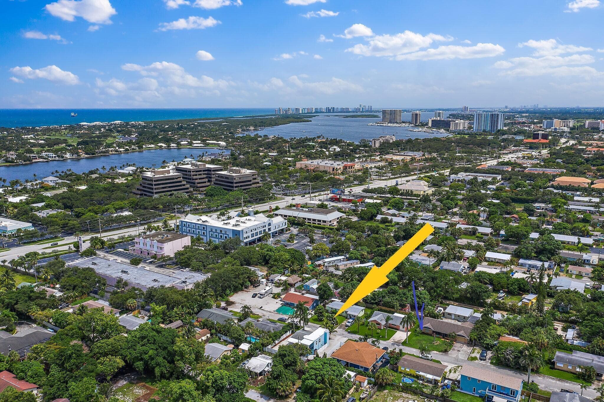1779 Len Drive 1, North Palm Beach, FL 33408 — photo 2 of 31