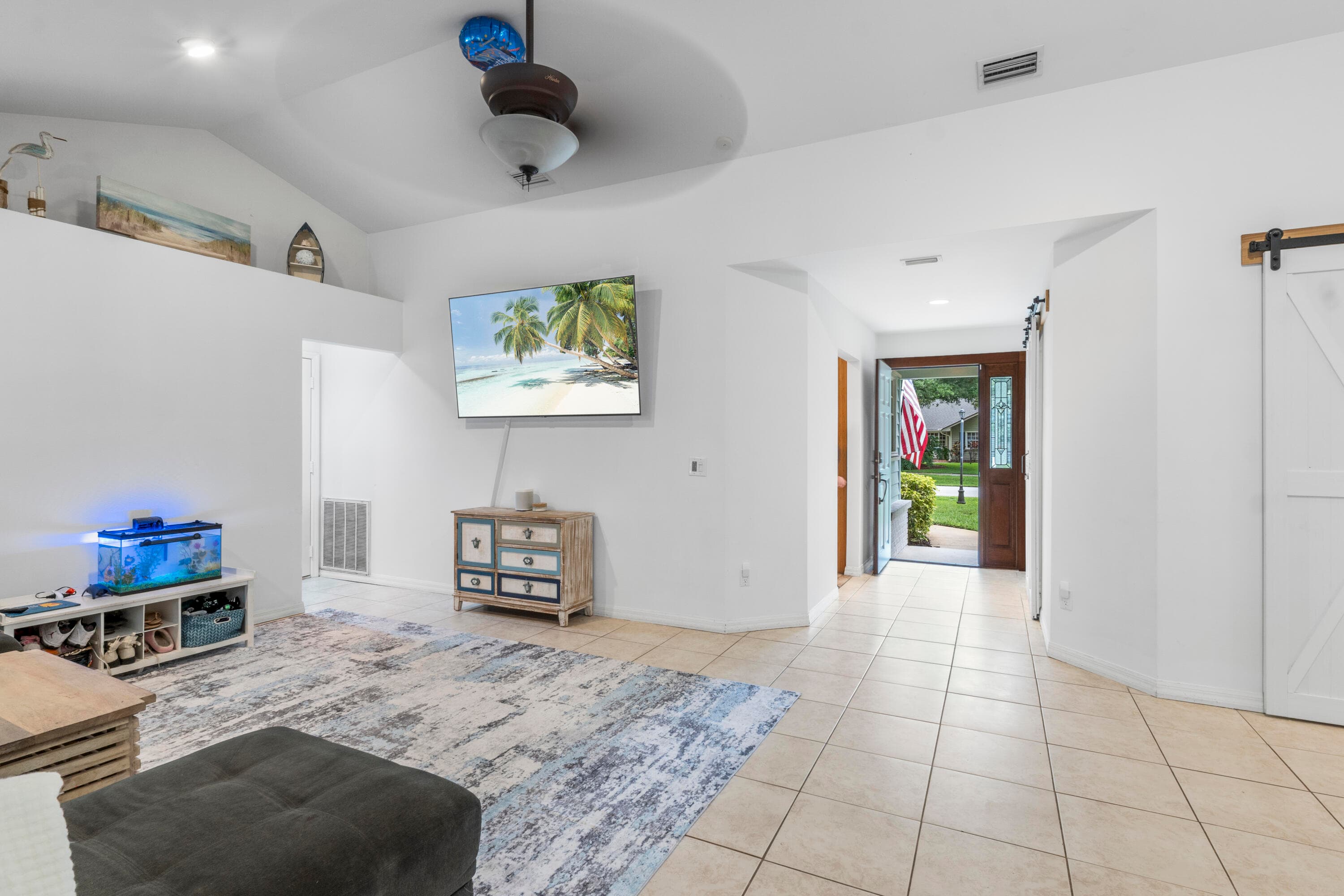 129 38th Court, Vero Beach, FL 32968 — photo 11 of 34