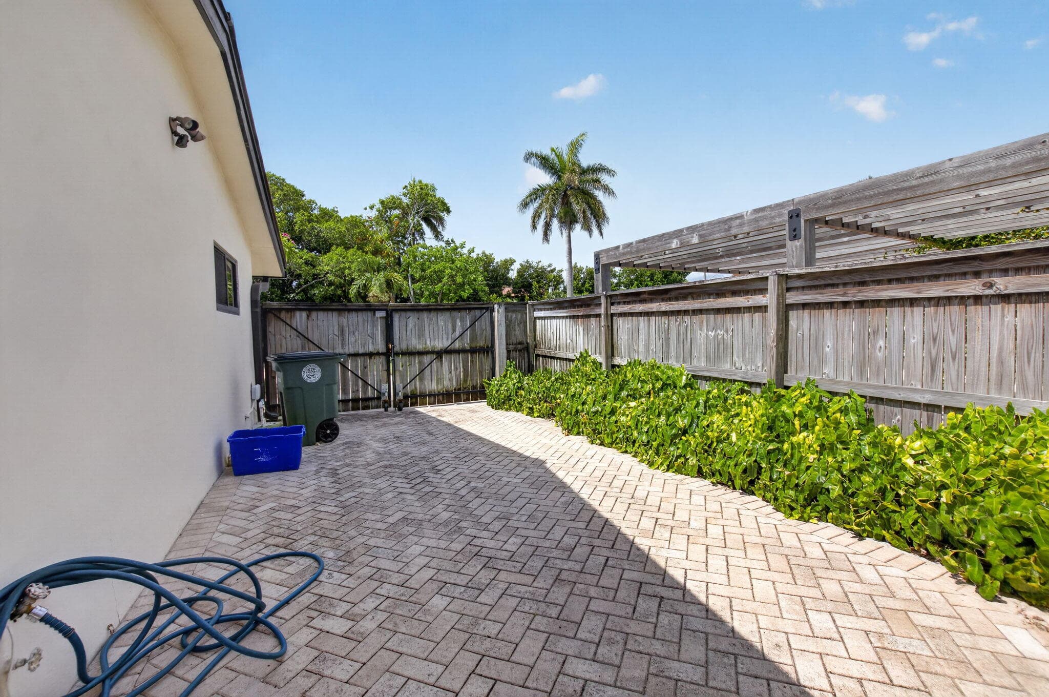 115 NW 7th Street, Boca Raton, FL 33432 — photo 16 of 58
