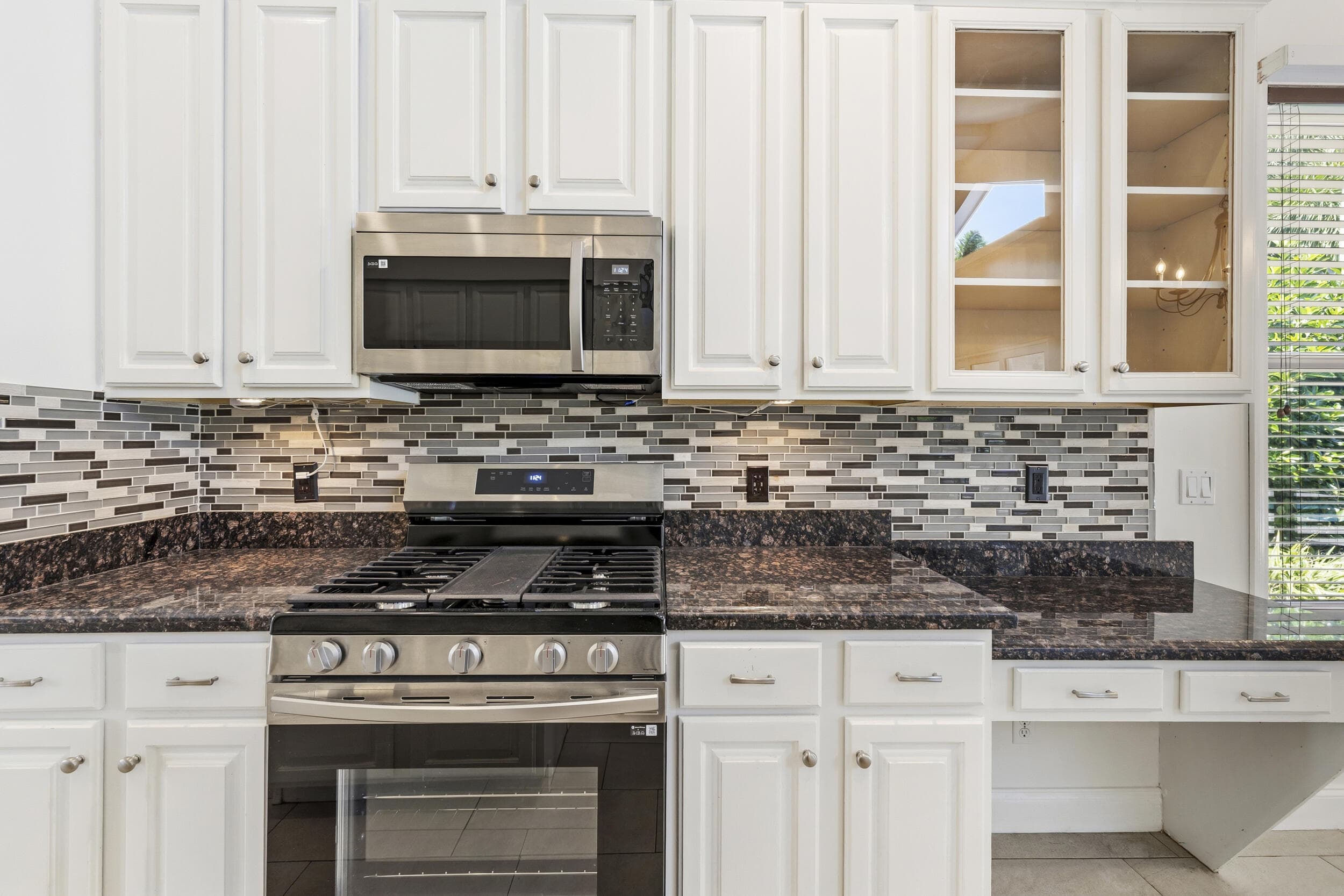 3070 SW Captiva Court, Palm City, FL 34990 — photo 13 of 44