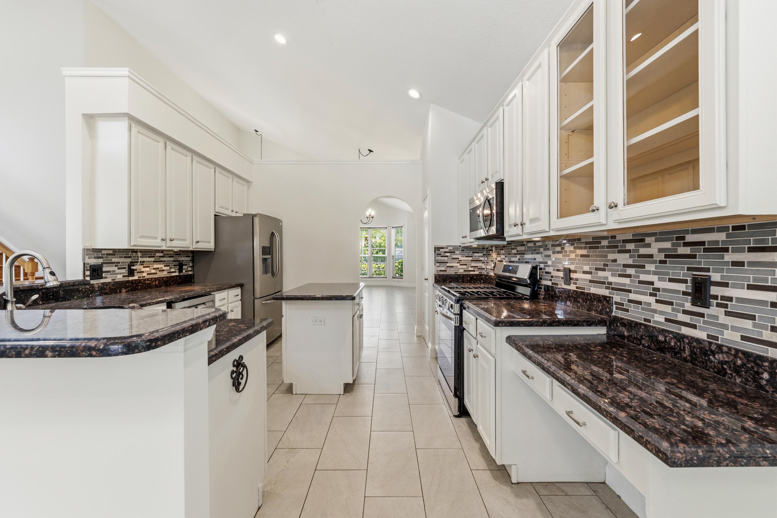 3070 SW Captiva Court, Palm City, FL 34990 — photo 12 of 44