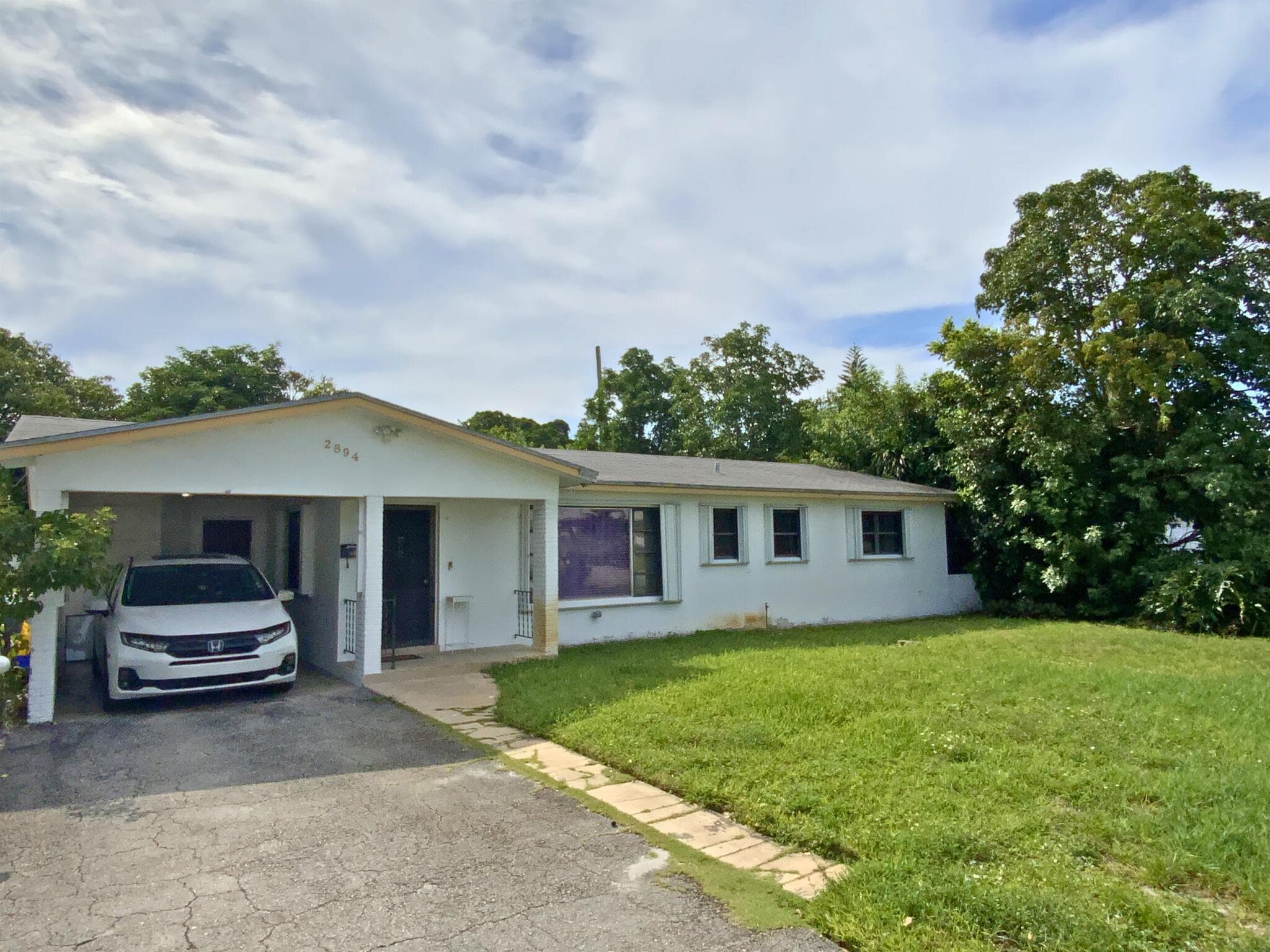 2894 SE 1st Place, Boynton Beach, FL 33435 — photo 1 of 22