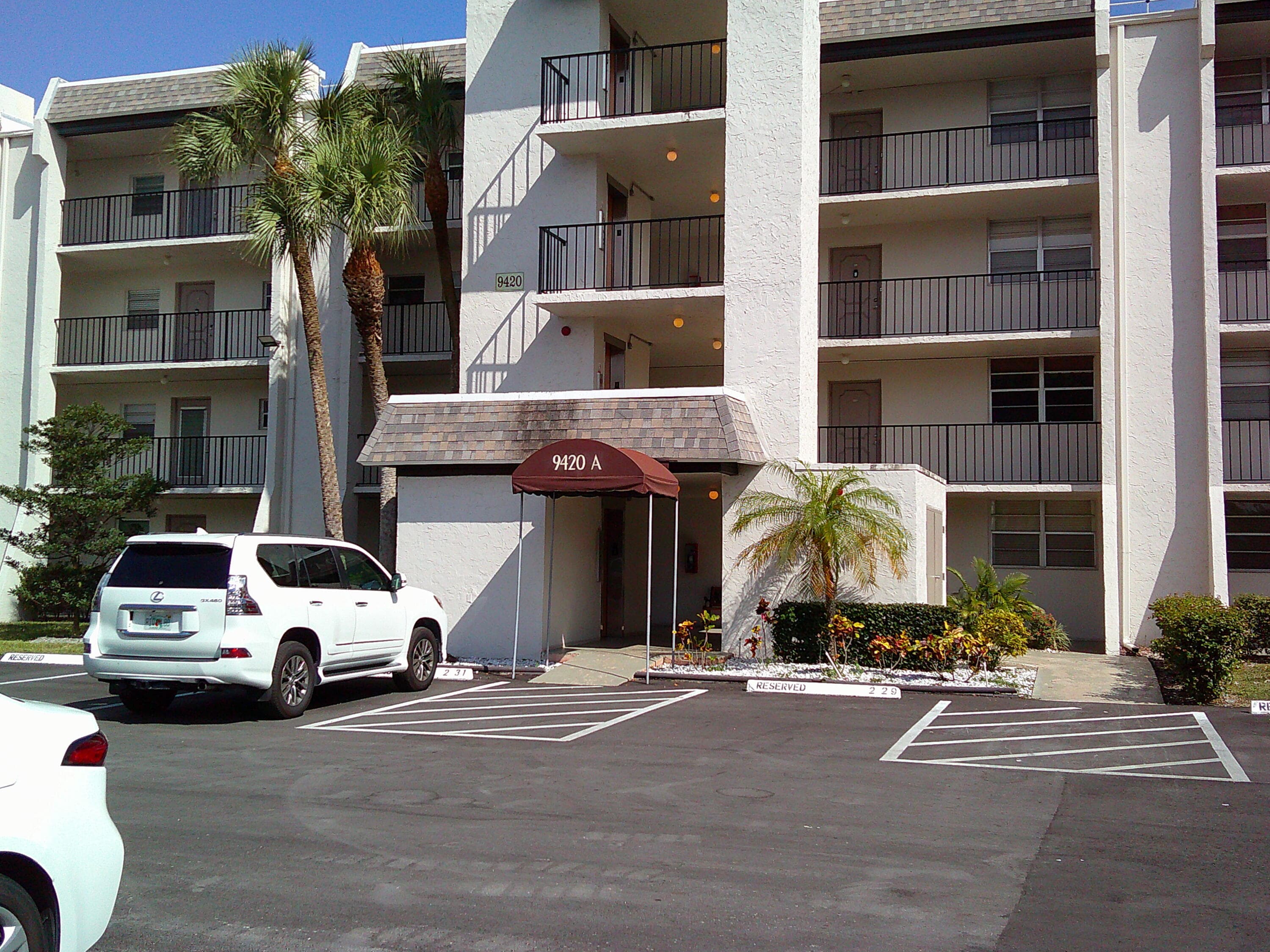 9420 Poinciana Place 409, Davie, FL 33324 — photo 70 of 73