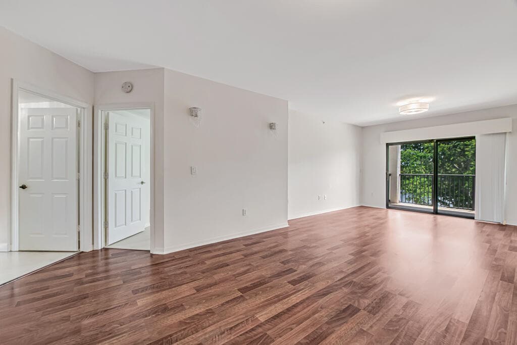 2105 Lavers Circle 306, Delray Beach, FL 33444 — photo 6 of 32