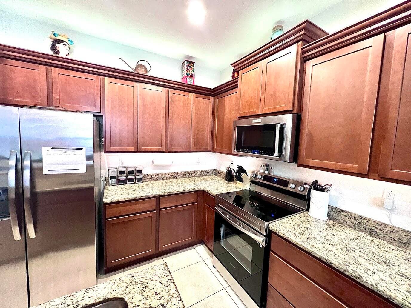 726 SW 1st Way, Pompano Beach, FL 33060 — photo 6 of 38