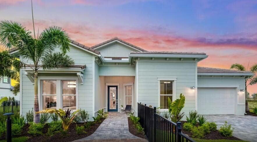 10916 Stellar Circle 48 Reverence, Palm Beach Gardens, FL 33412 — photo 1 of 37