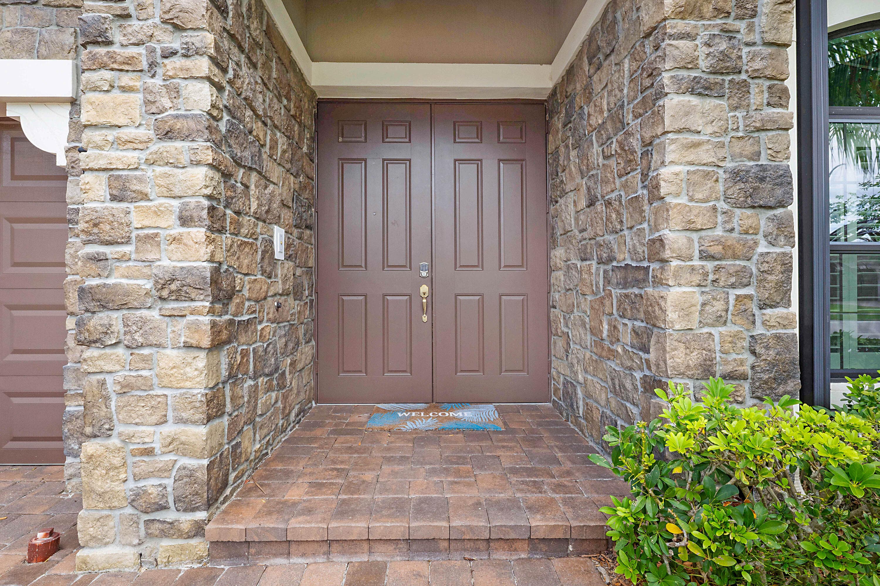 8904 Sea Chase Drive, Lake Worth, FL 33467 — photo 3 of 48