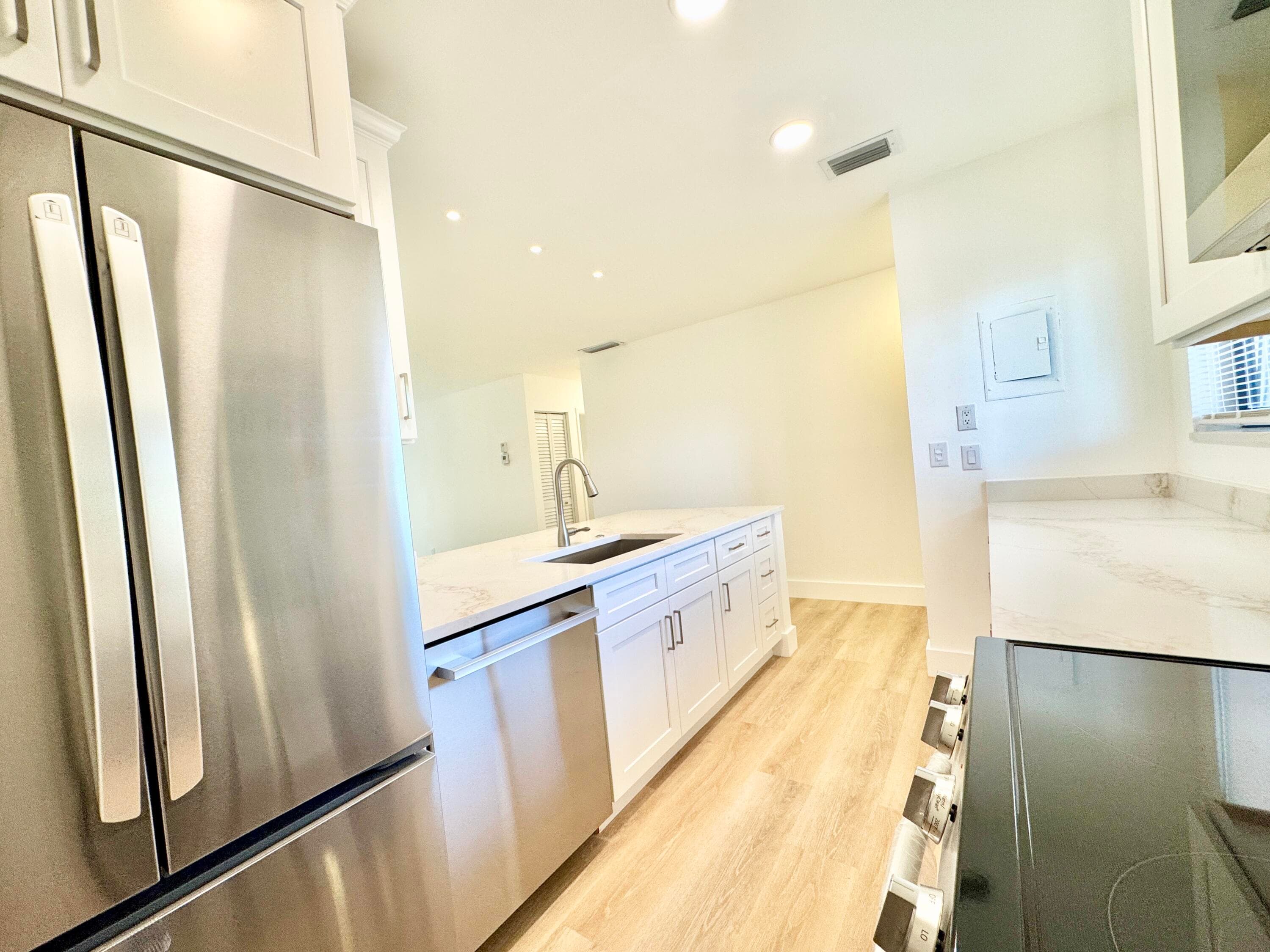 140 NW 70th Street 2030, Boca Raton, FL 33487 — photo 9 of 54