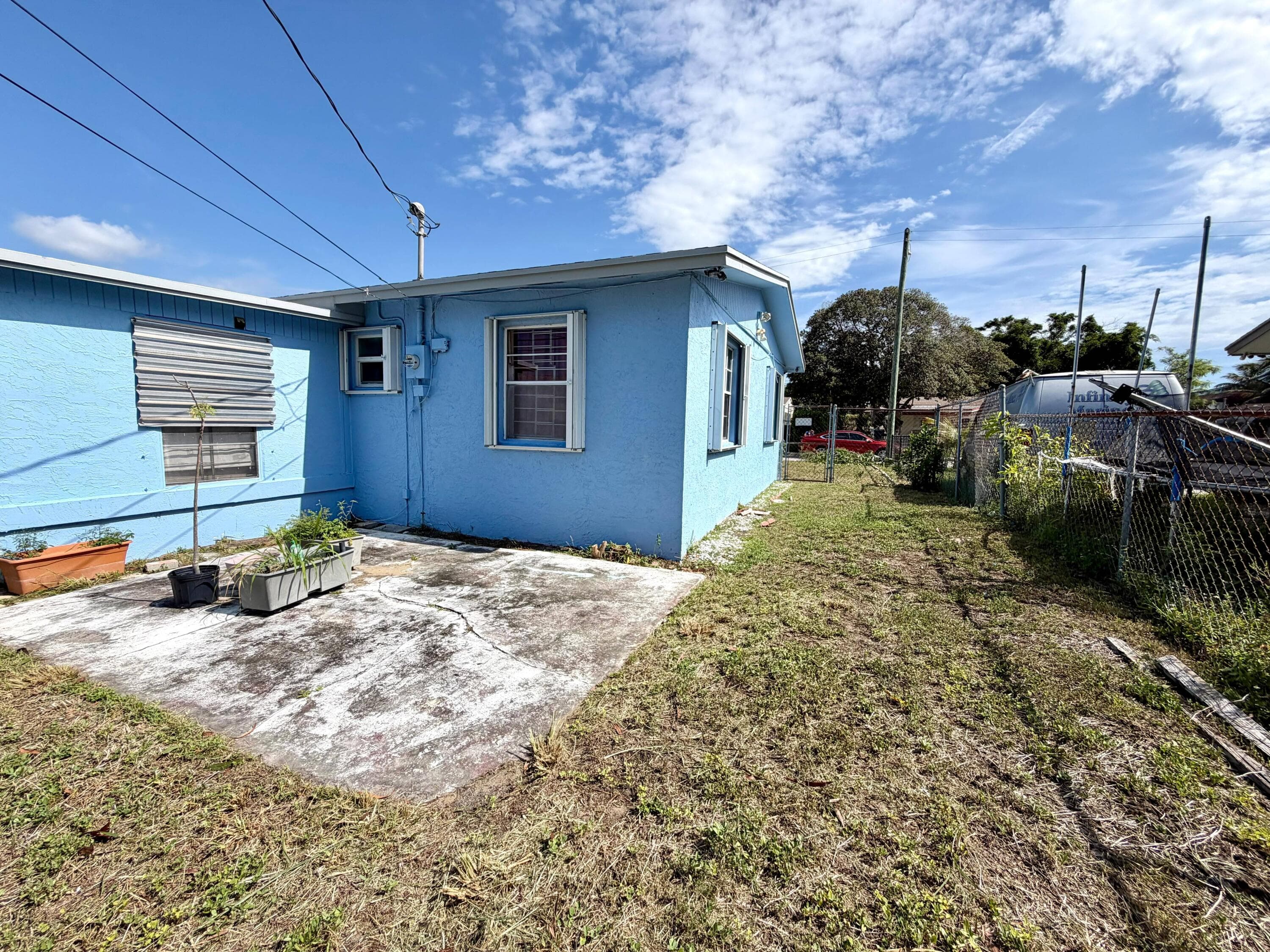 1117 W 23rd Street, Riviera Beach, FL 33404 — photo 4 of 15