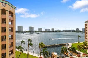 300 SE 5th Avenue 6050, Boca Raton, FL 33432 — photo 33 of 43