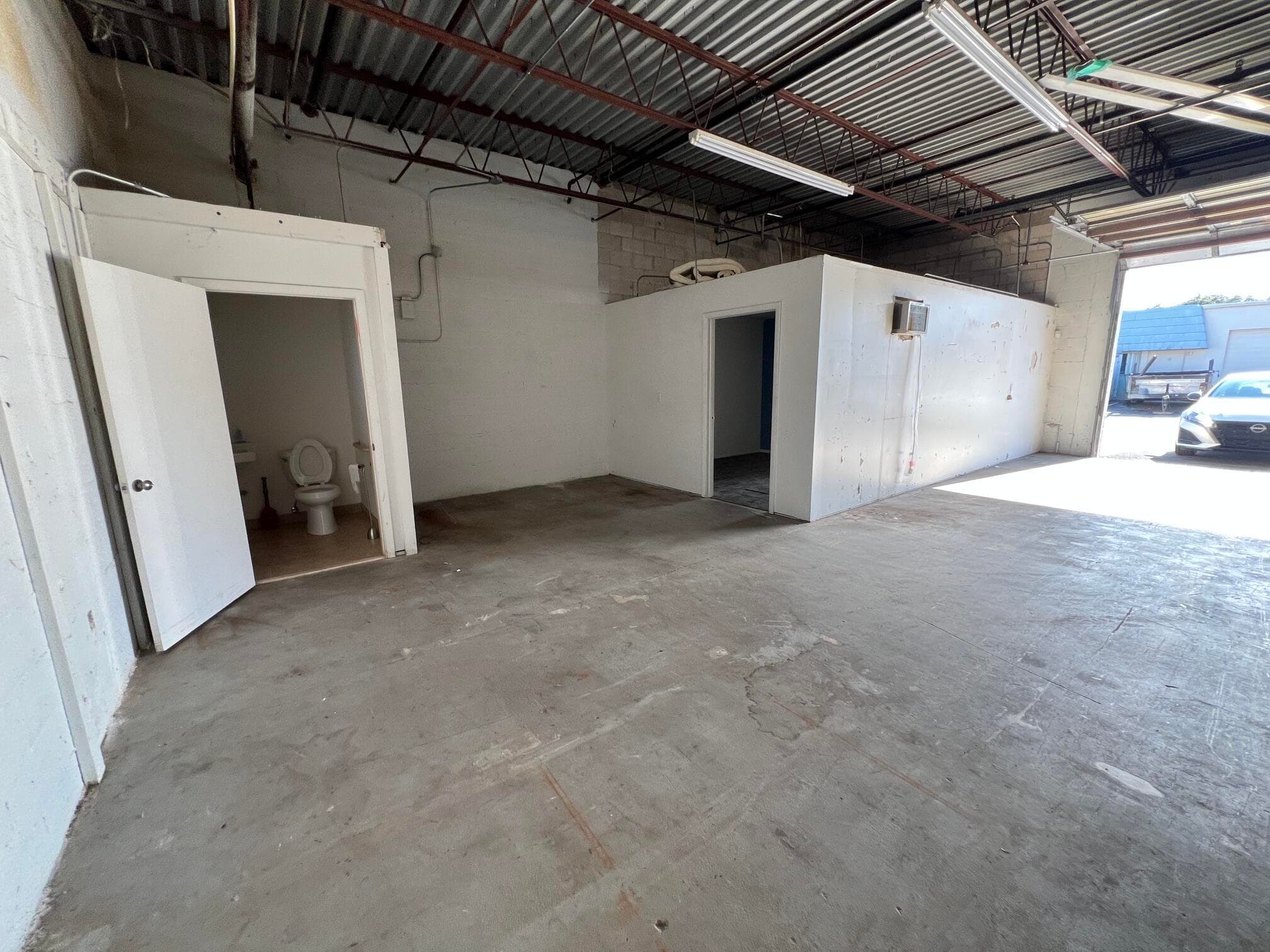 3885 Investment Lane 4 + 5, West Palm Beach, FL 33404 — photo 5 of 12