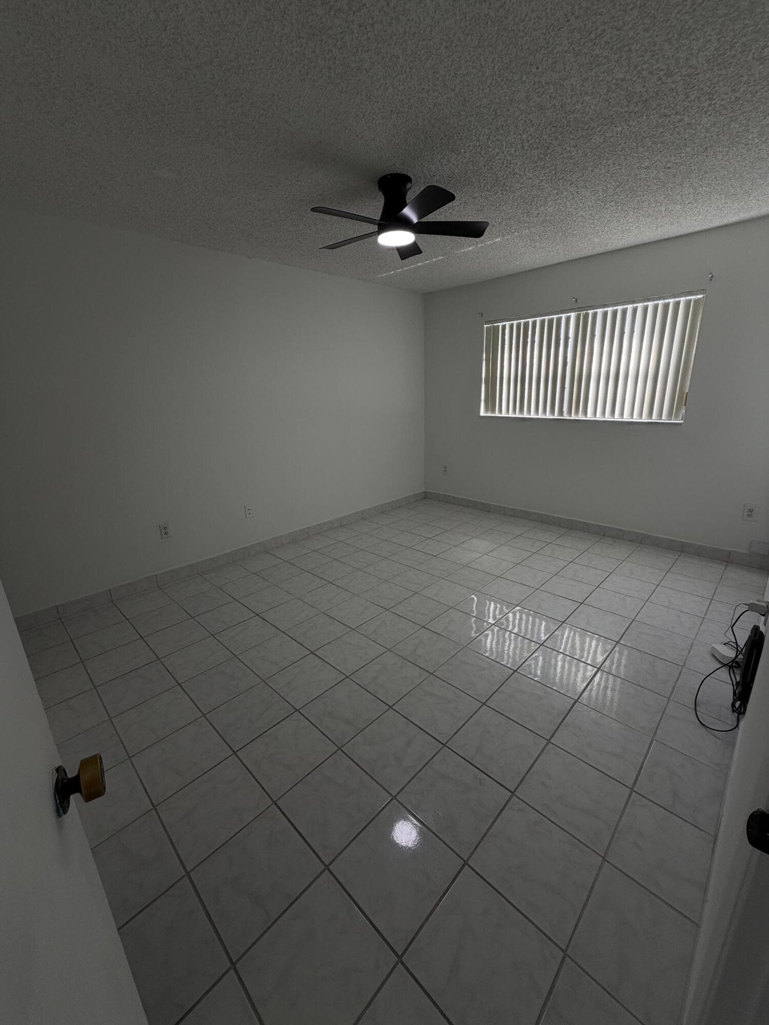 18290 Mediterranean Boulevard 506, Hialeah, FL 33015 — photo 8 of 13