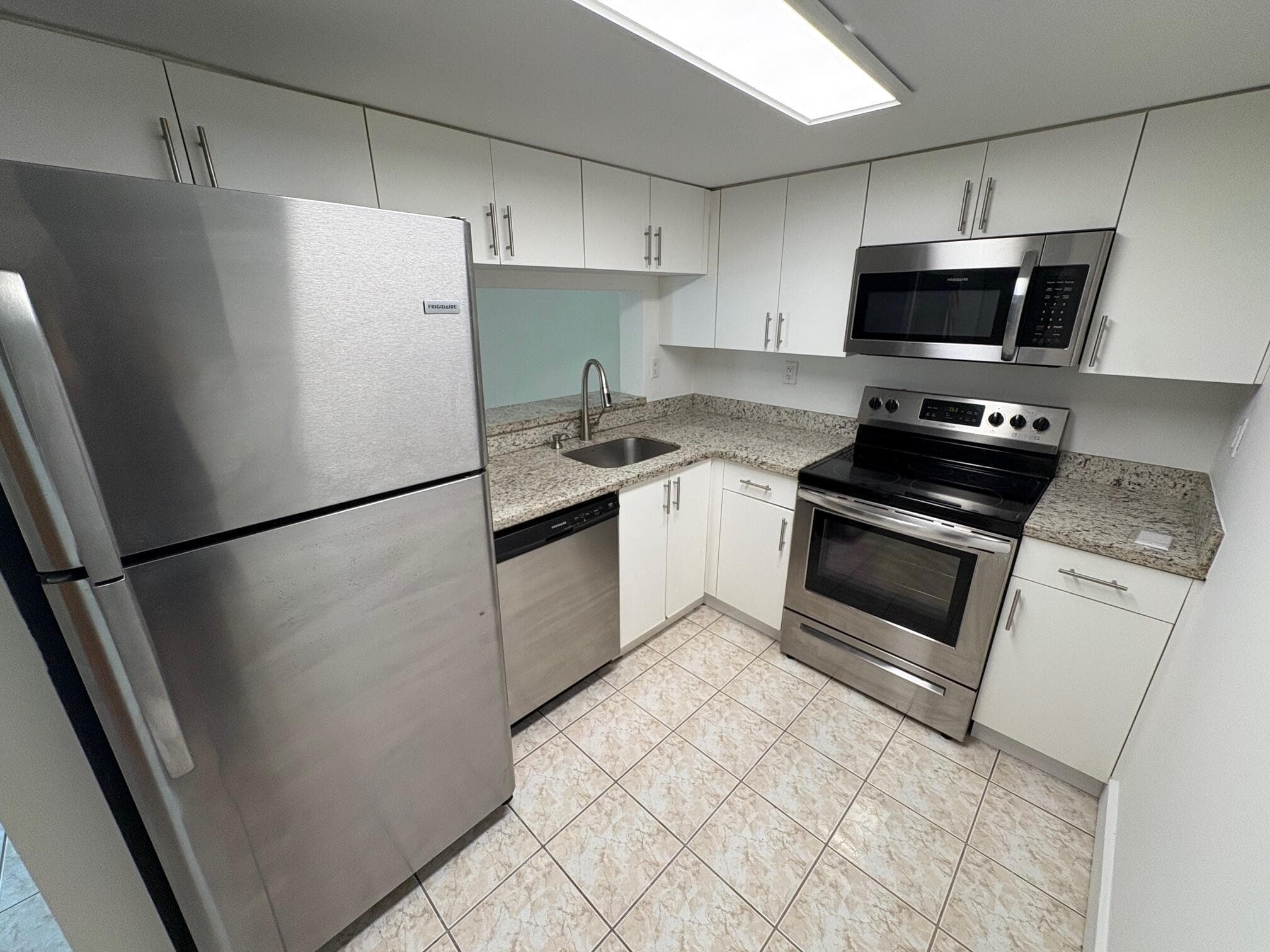 11800 SW 18th Street 108, Miami, FL 33175 — photo 10 of 31