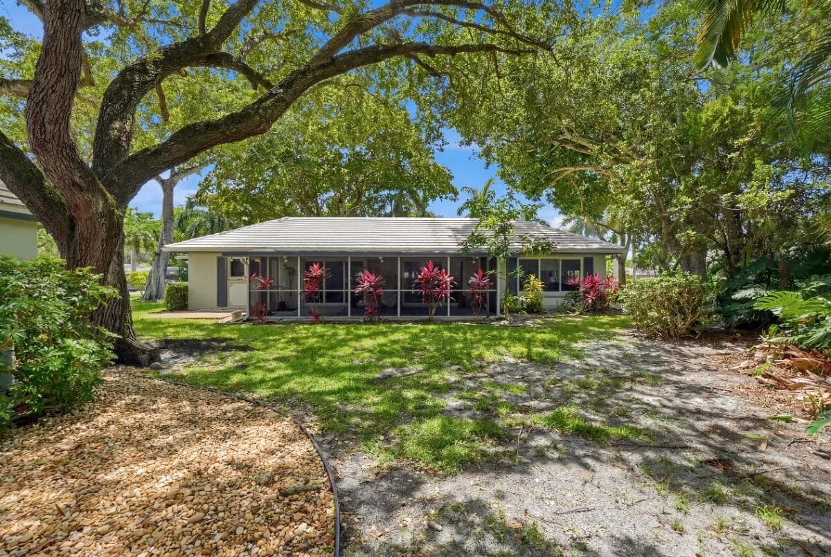 904 W Cypress Lane V-46, Pompano Beach, FL 33069 — photo 9 of 39