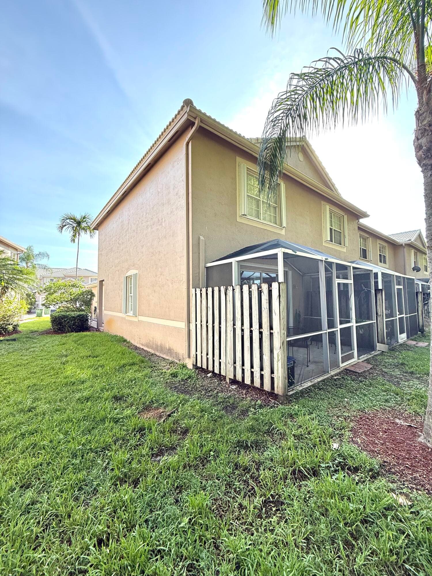 2046 Madeira Drive, Weston, FL 33327 — photo 24 of 34
