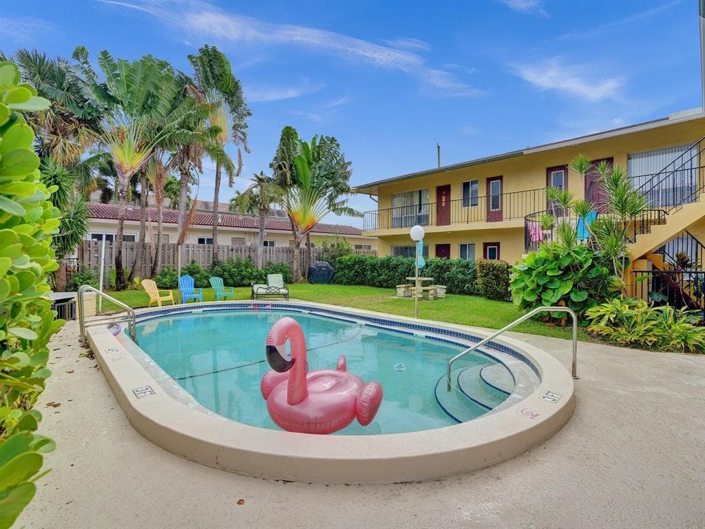 2190 SE 5th Street 4-a, Pompano Beach, FL 33062 — photo 1 of 16