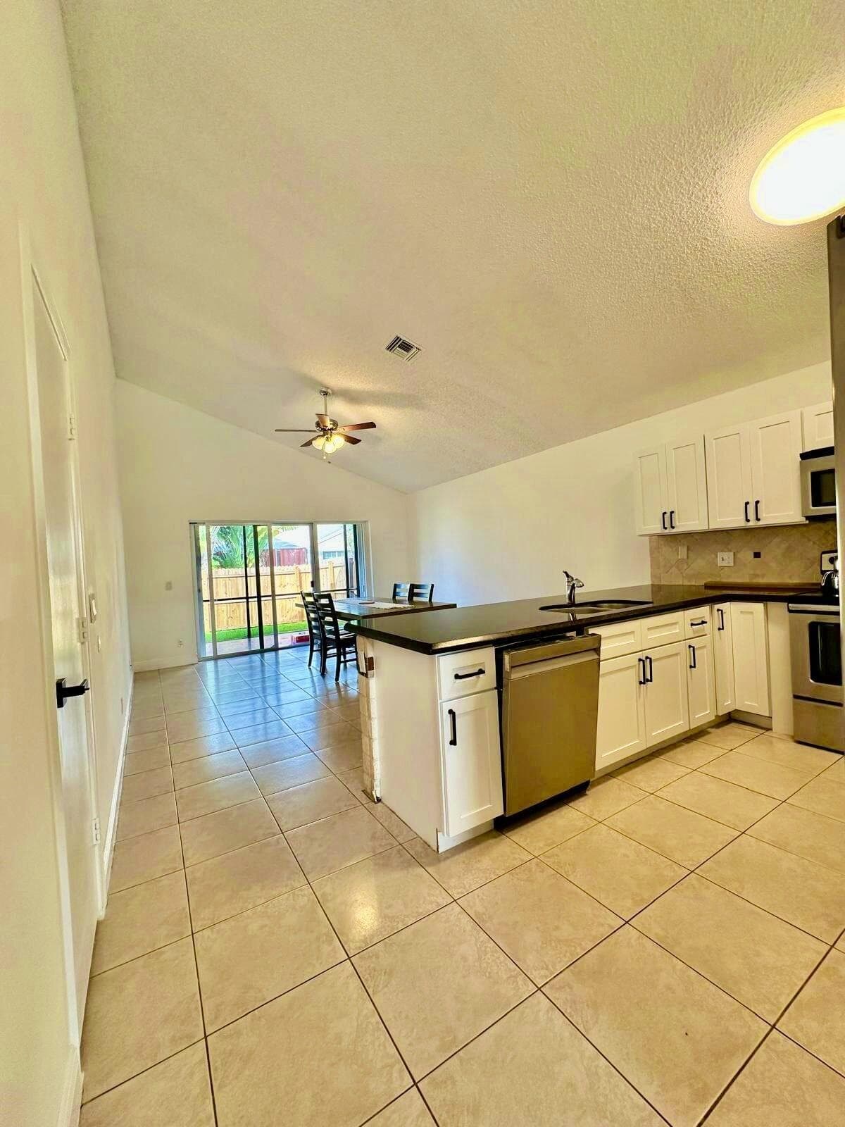 22449 Middletown Drive, Boca Raton, FL 33428 — photo 7 of 22