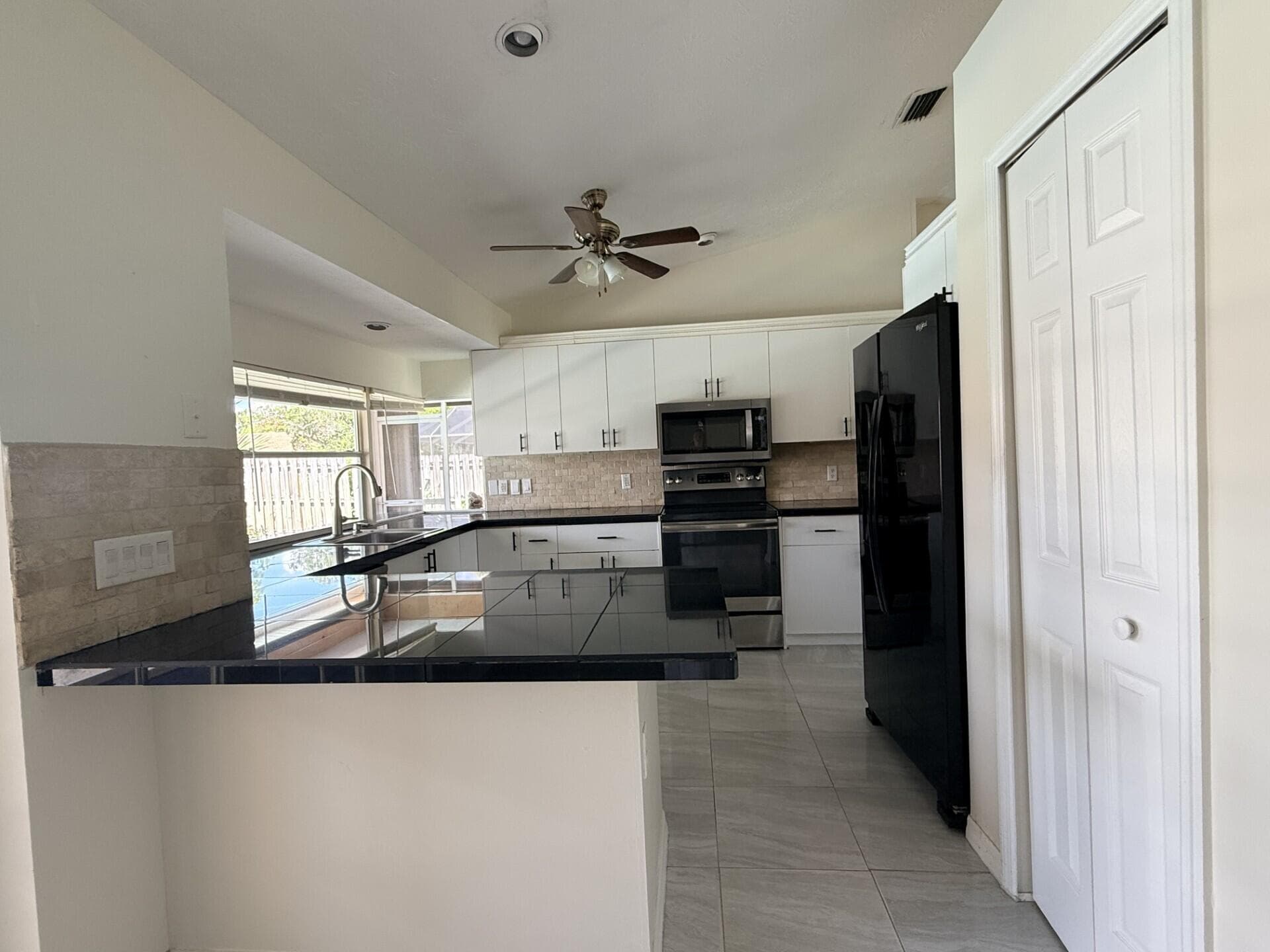 790 SE Ablett Lane, Port St. Lucie, FL 34984 — photo 9 of 29