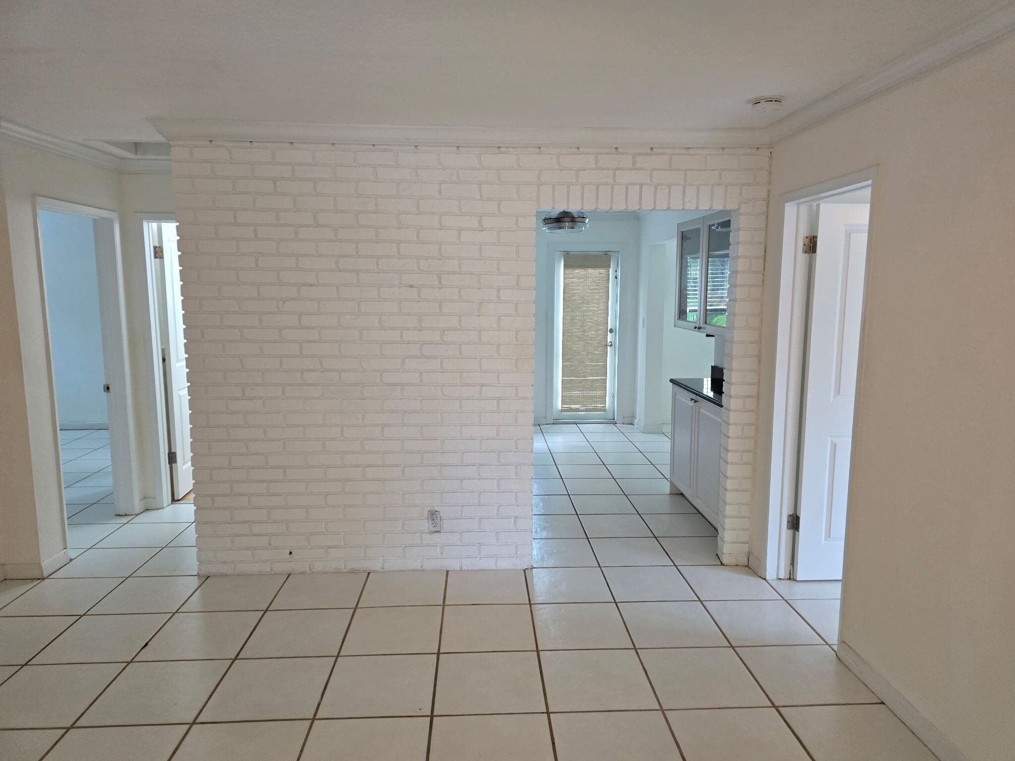 5631 NE 5th Terrace, Oakland Park, FL 33334 — photo 3 of 7
