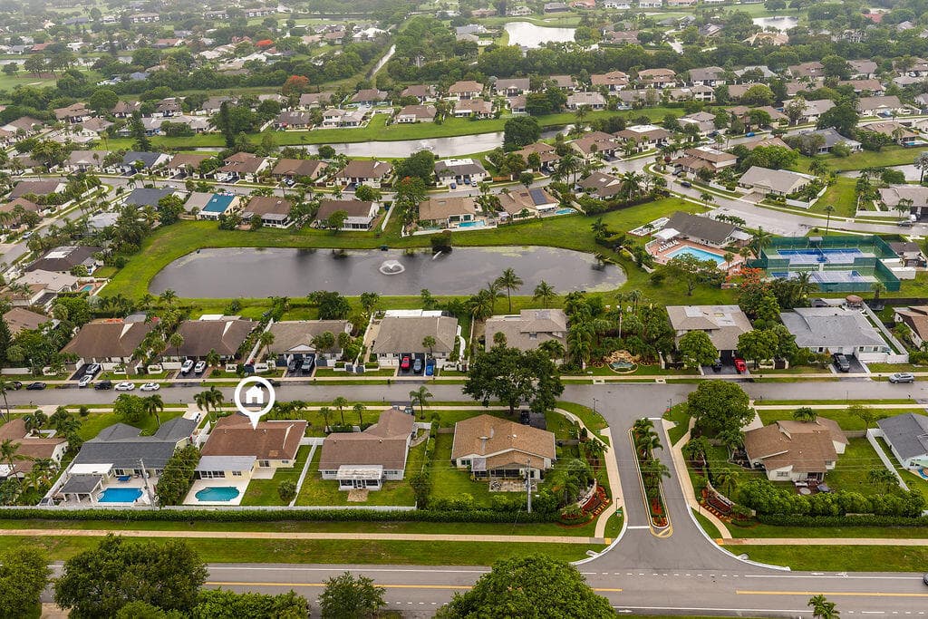 433 SW 27th Avenue, Delray Beach, FL 33445 — photo 11 of 51