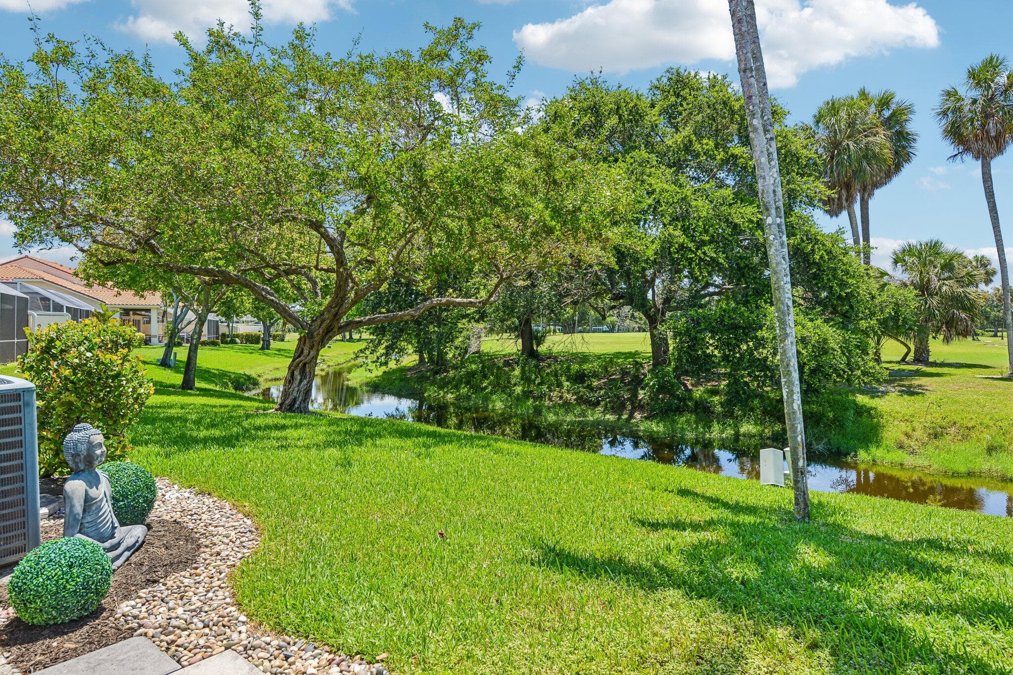 692 W Palm Aire Drive, Pompano Beach, FL 33069 — photo 43 of 55