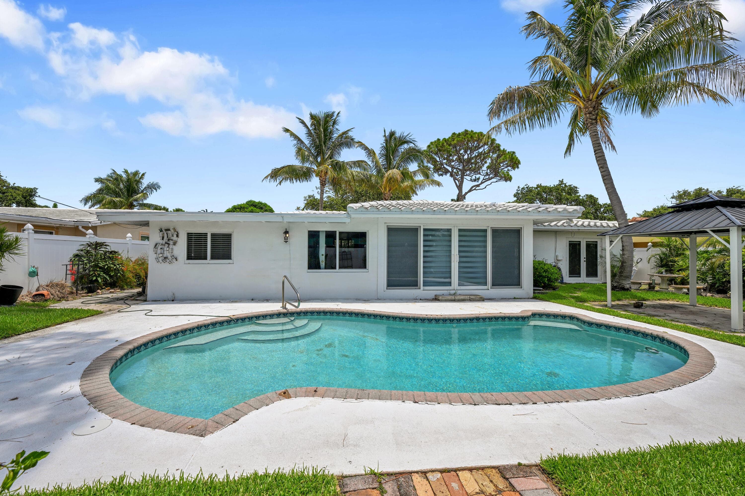 901 SE 12th Avenue, Deerfield Beach, FL 33441 — photo 28 of 44