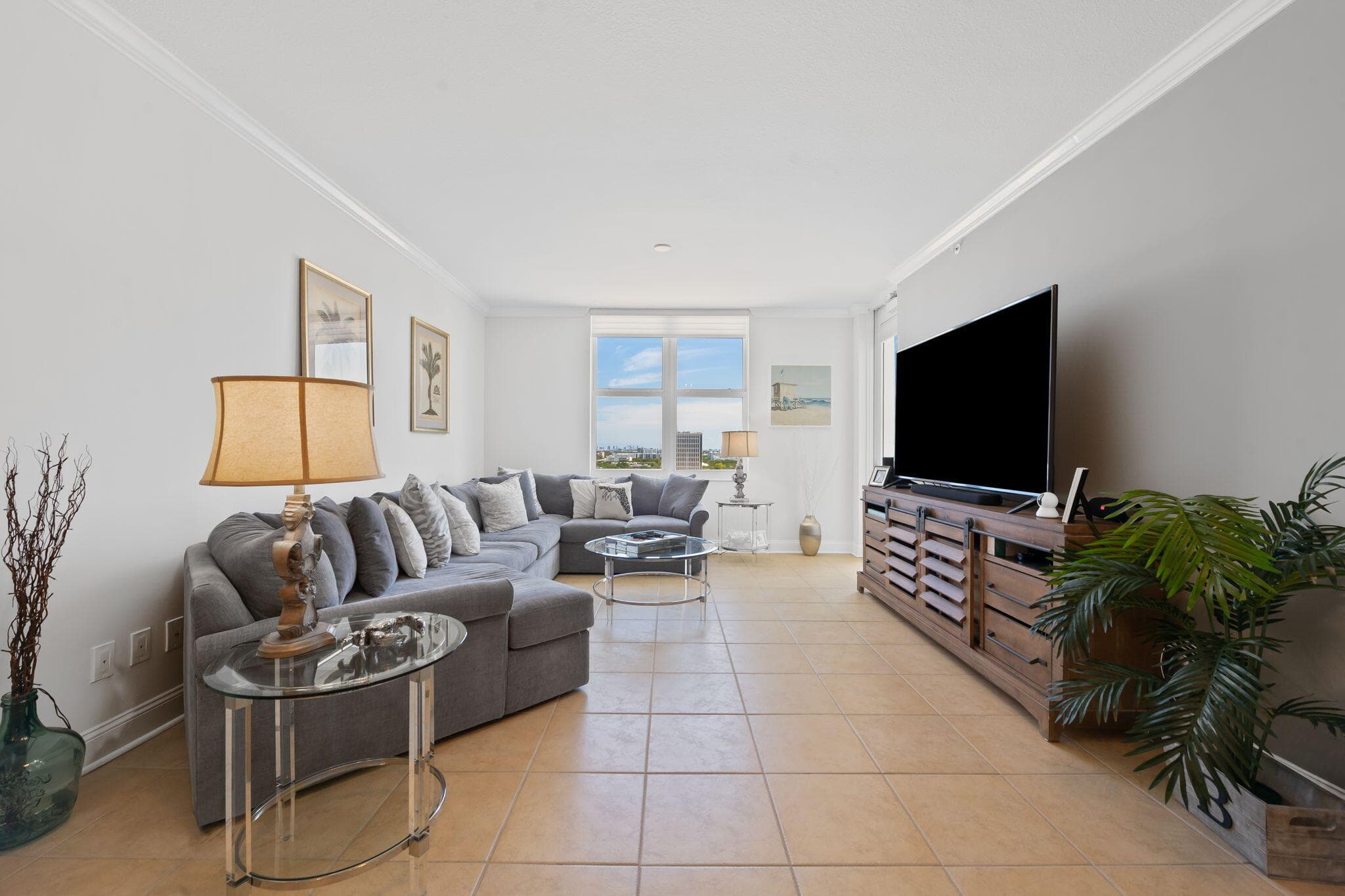 511 SE 5 Avenue 1409, Fort Lauderdale, FL 33301 — photo 10 of 44