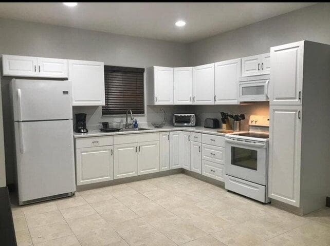 15831 N 44th St Street N, Loxahatchee Groves, FL 33470 — photo 3 of 22