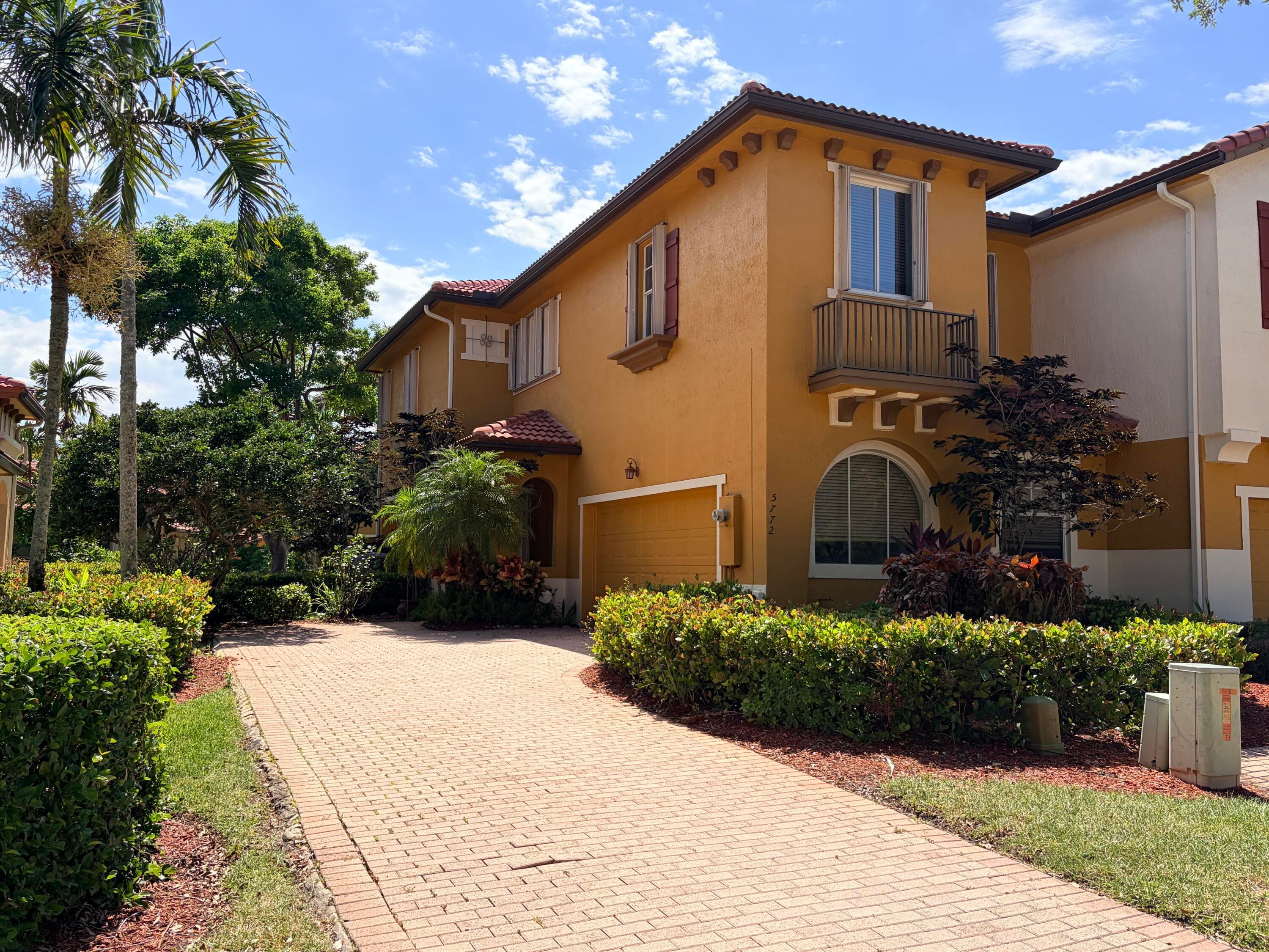 5772 NW 119th Drive, Coral Springs, FL 33076 — photo 1 of 66