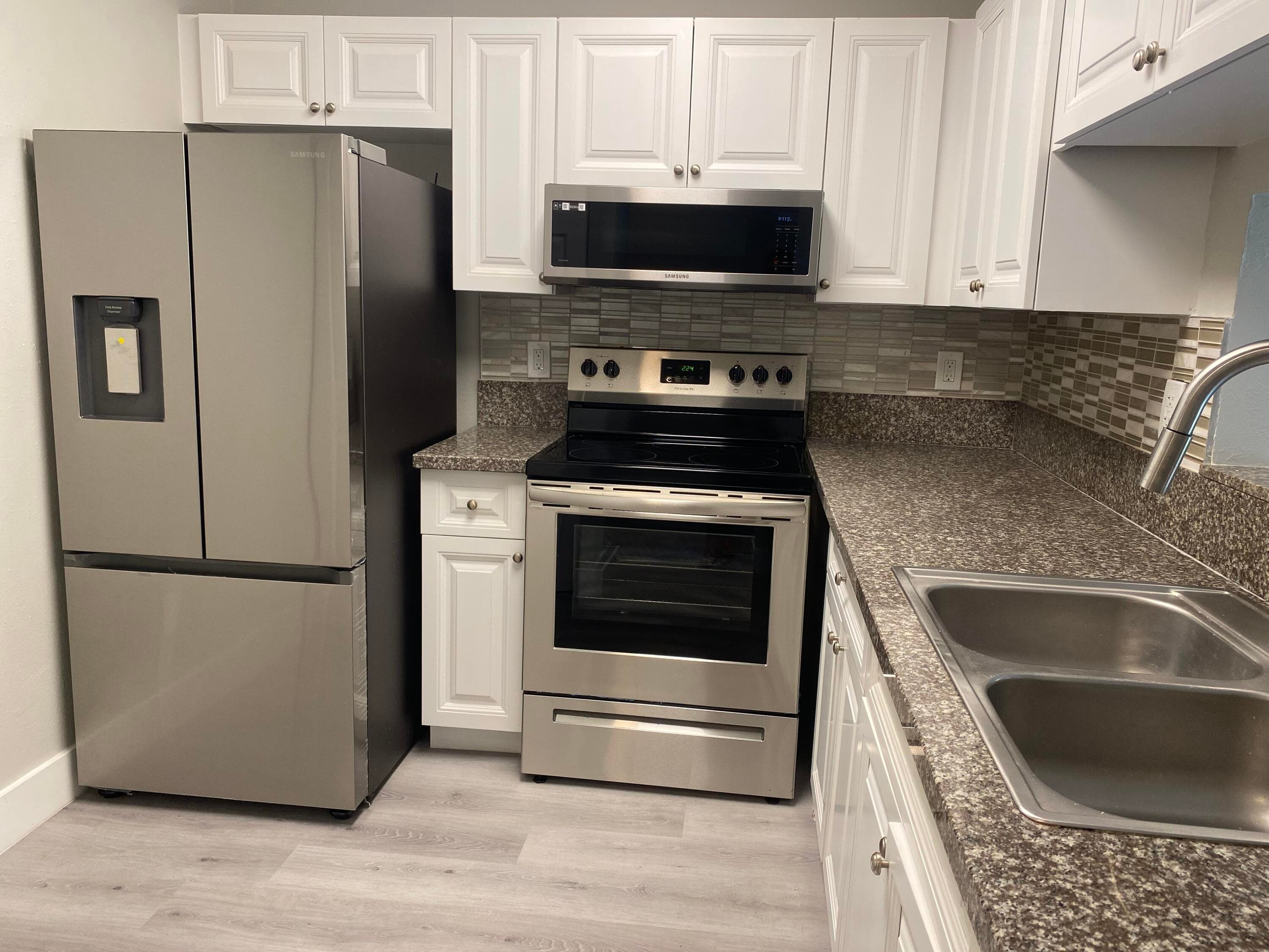 11432 NW 43rd Street Top Right, Coral Springs, FL 33065 — photo