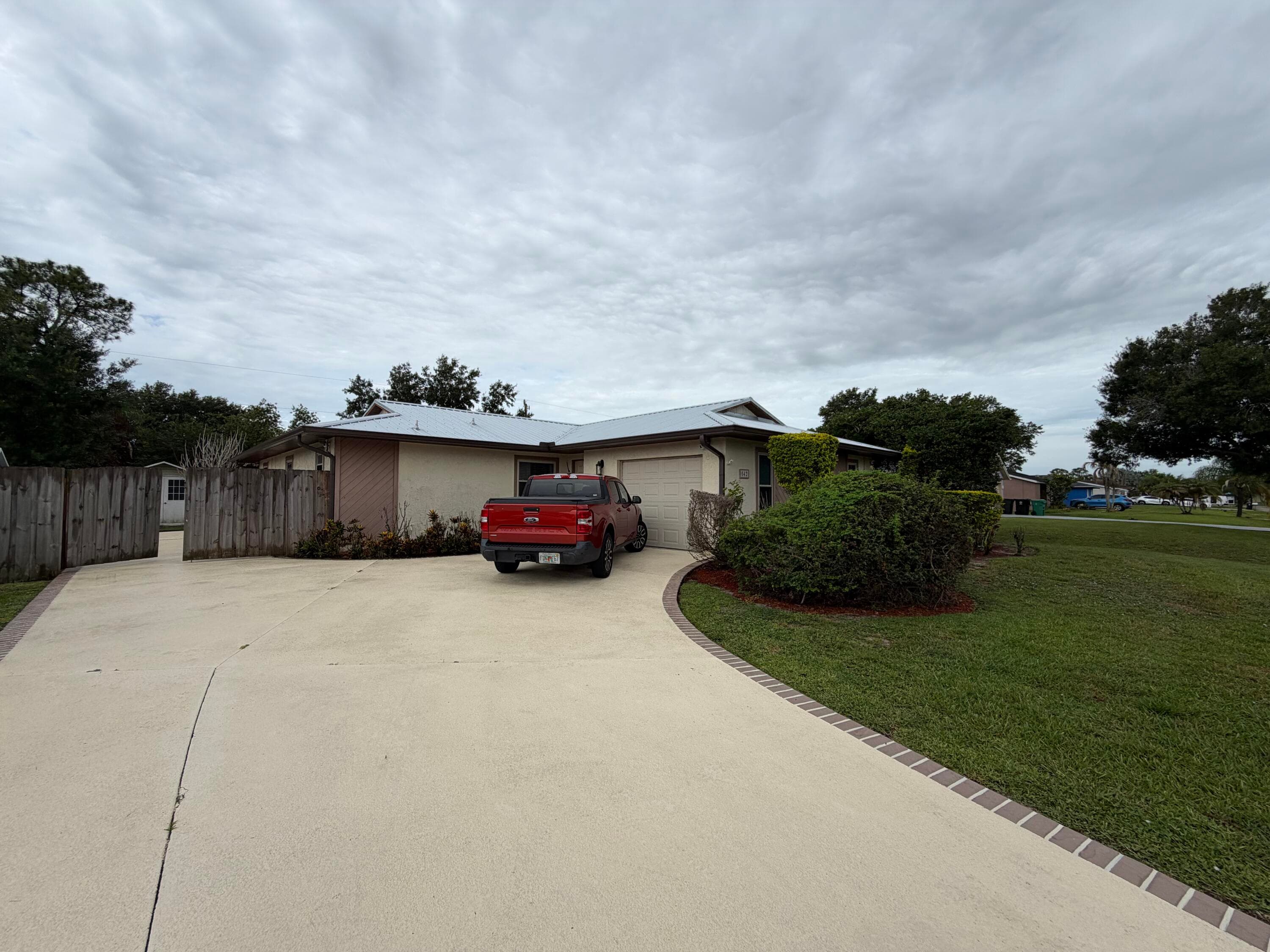 542 NW La Brea Avenue, Port St. Lucie, FL 34983 — photo 1 of 10