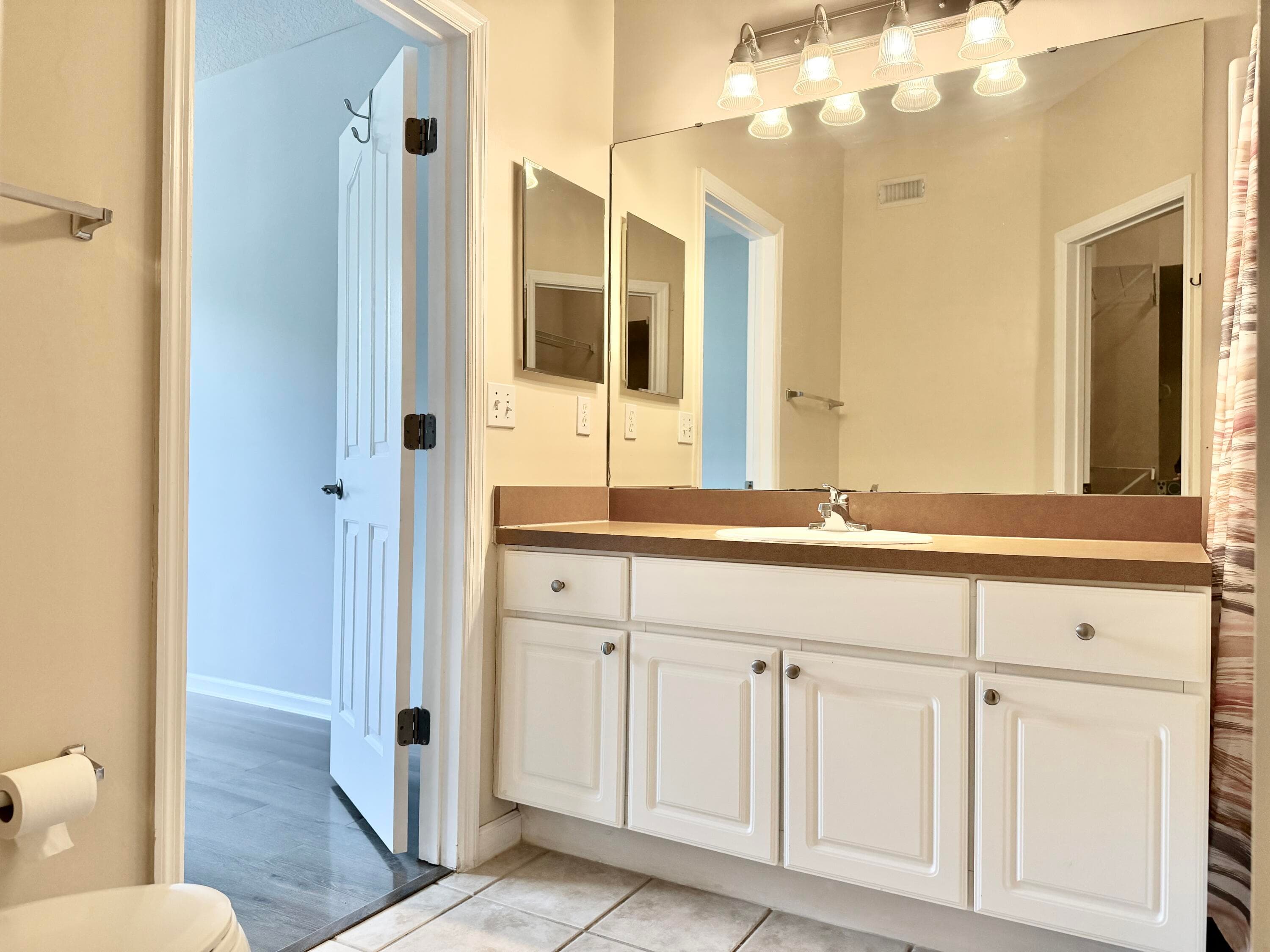 2010 Alta Meadows Lane 209, Delray Beach, FL 33444 — photo 19 of 35