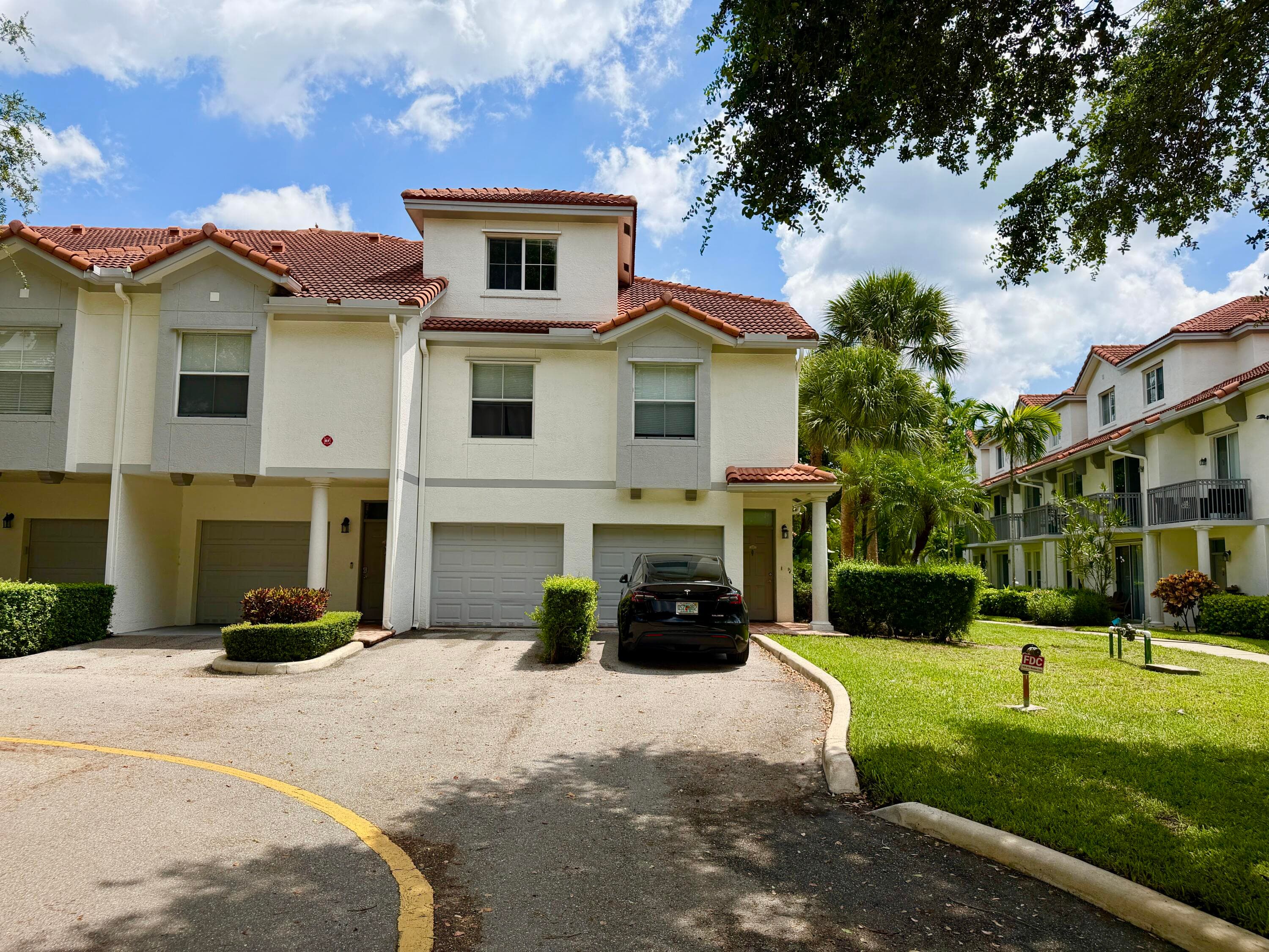 2010 Alta Meadows Lane 209, Delray Beach, FL 33444 — photo 2 of 35