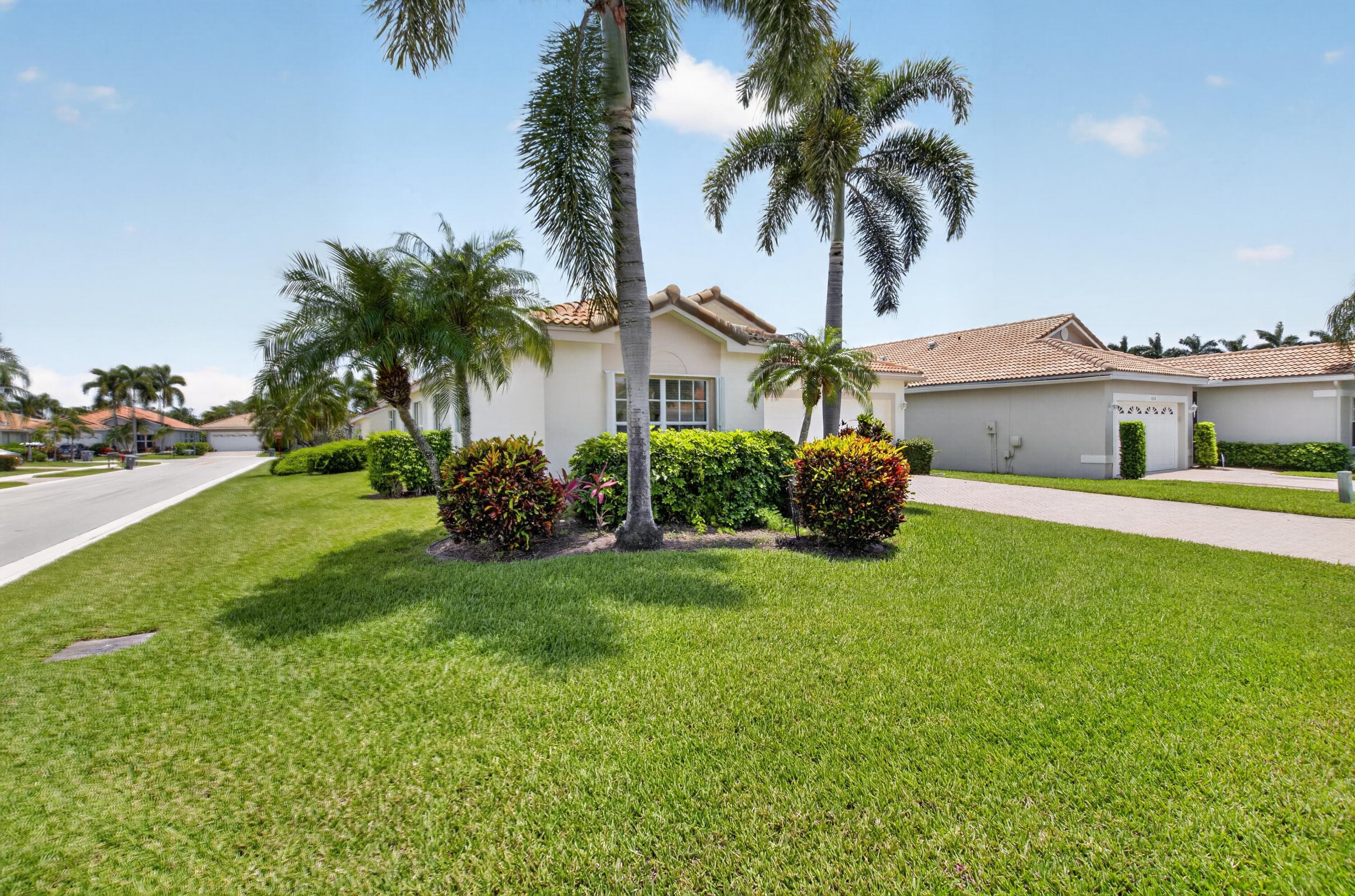 9729 Lemonwood Way, Boynton Beach, FL 33437 — photo 3 of 76