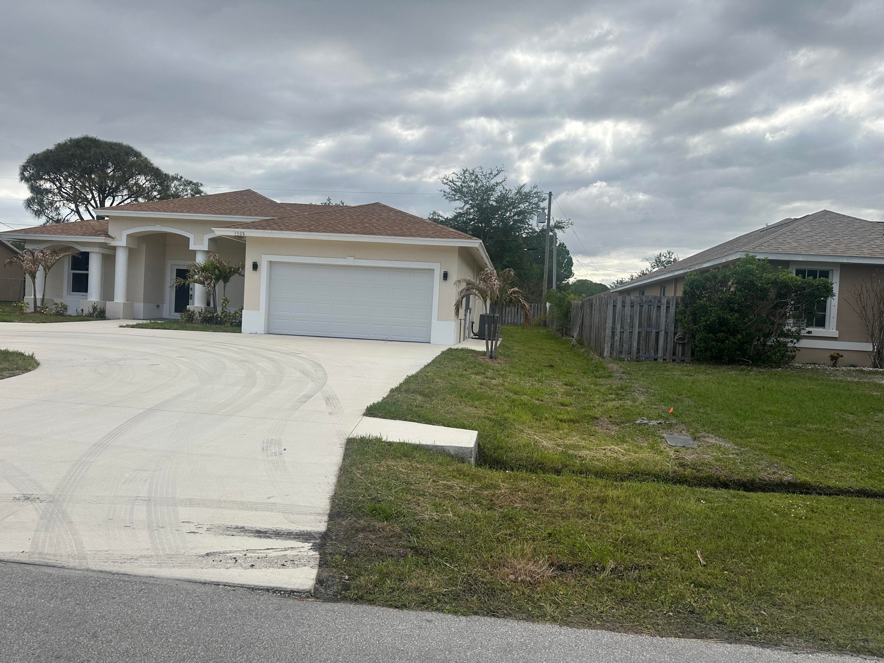 1908 SW Americana Street, Port St. Lucie, FL 34953 — photo 4 of 38