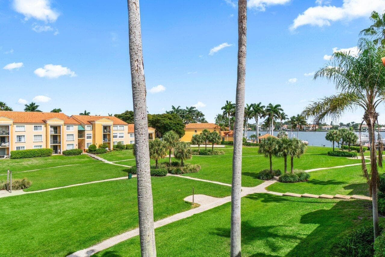 157 Yacht Club Way, Hypoluxo, FL 33462 — photo