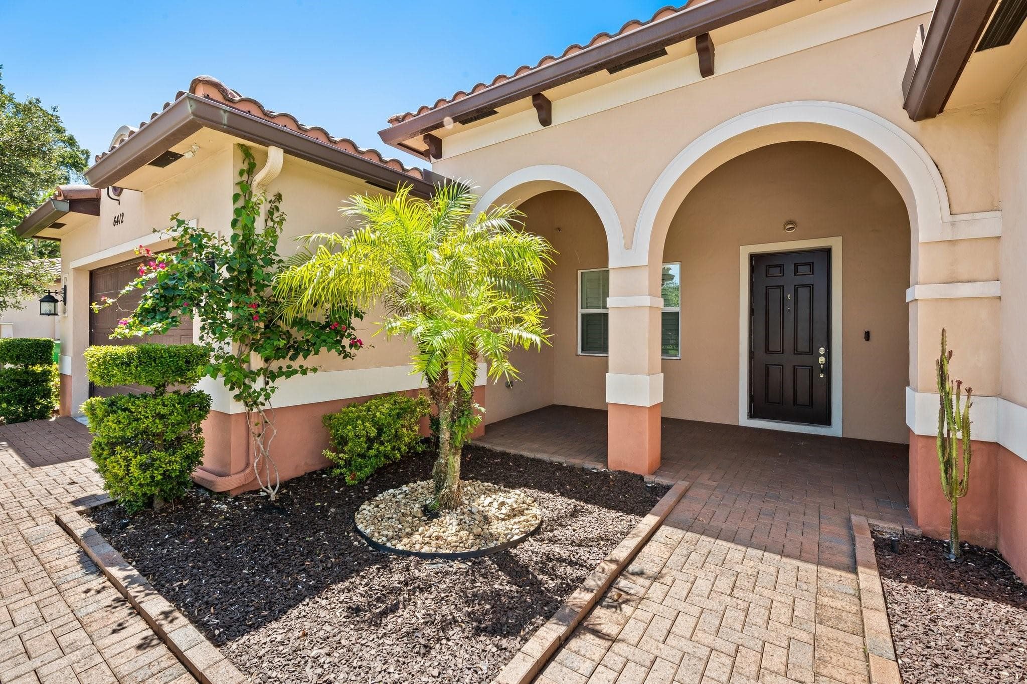 6412 SW 55th Place, Davie, FL 33314 — photo 3 of 26