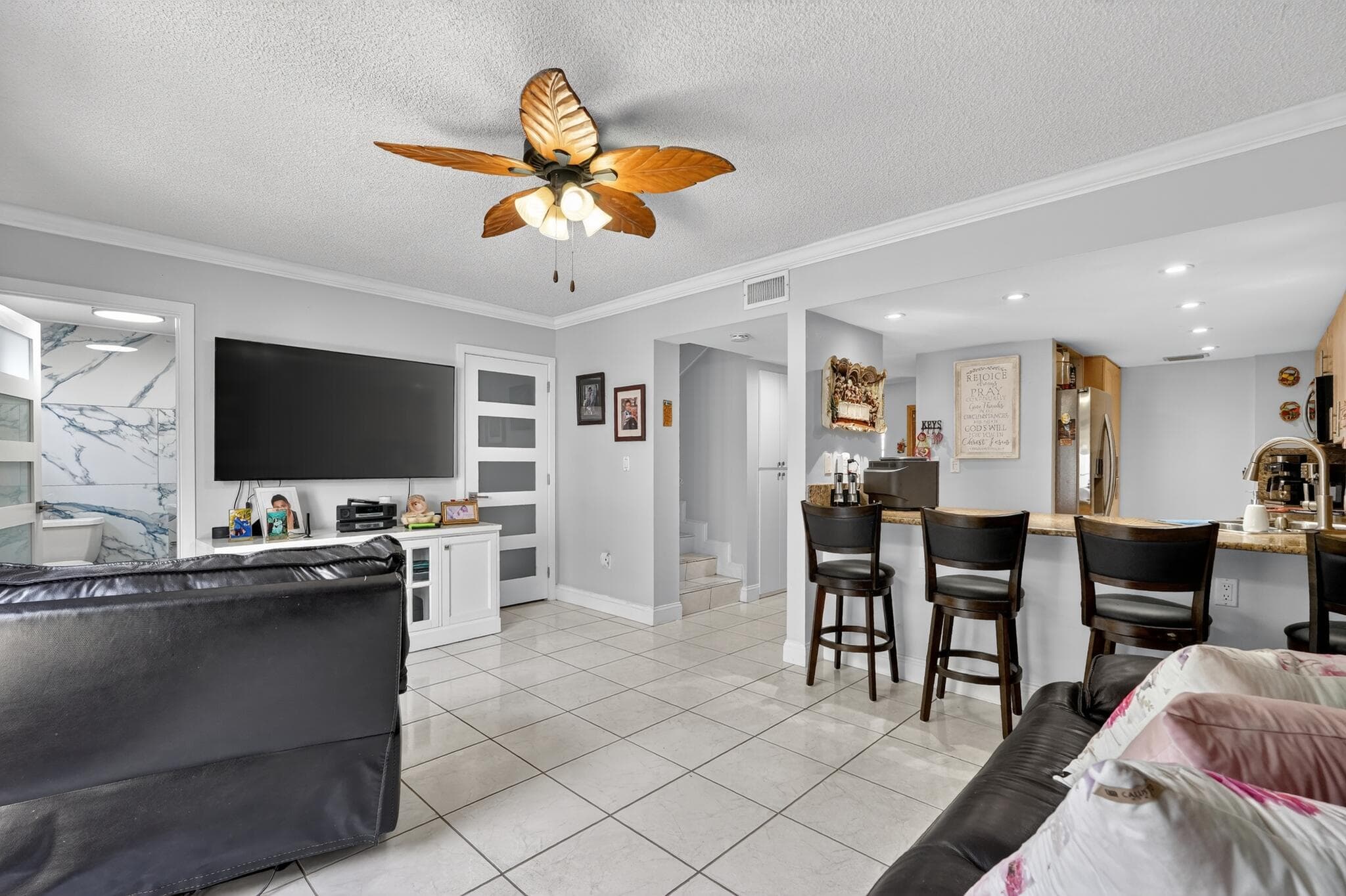 7101 W 24th Avenue 45, Hialeah, FL 33016 — photo 3 of 37
