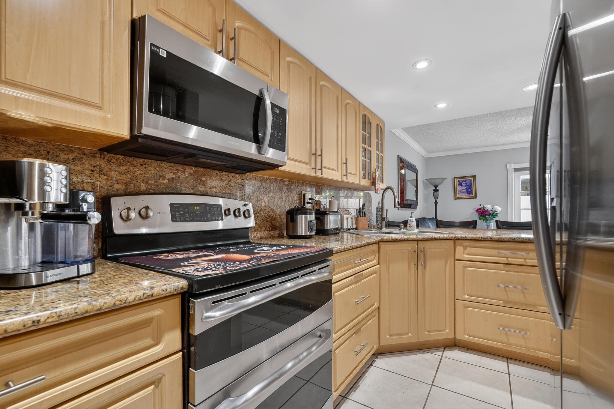 7101 W 24th Avenue 45, Hialeah, FL 33016 — photo 13 of 37