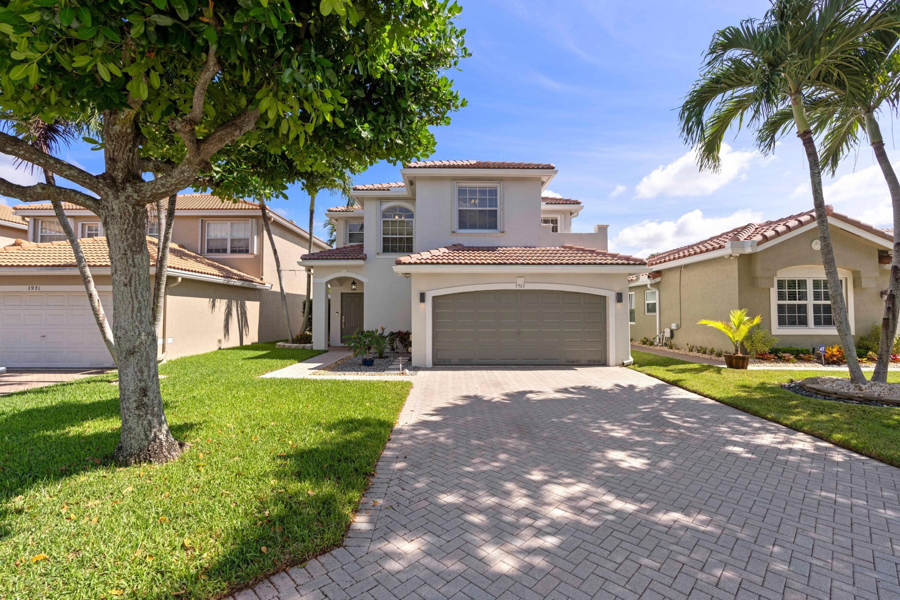 3961 Crescent Creek Place, Coconut Creek, FL 33073 — photo 2 of 33