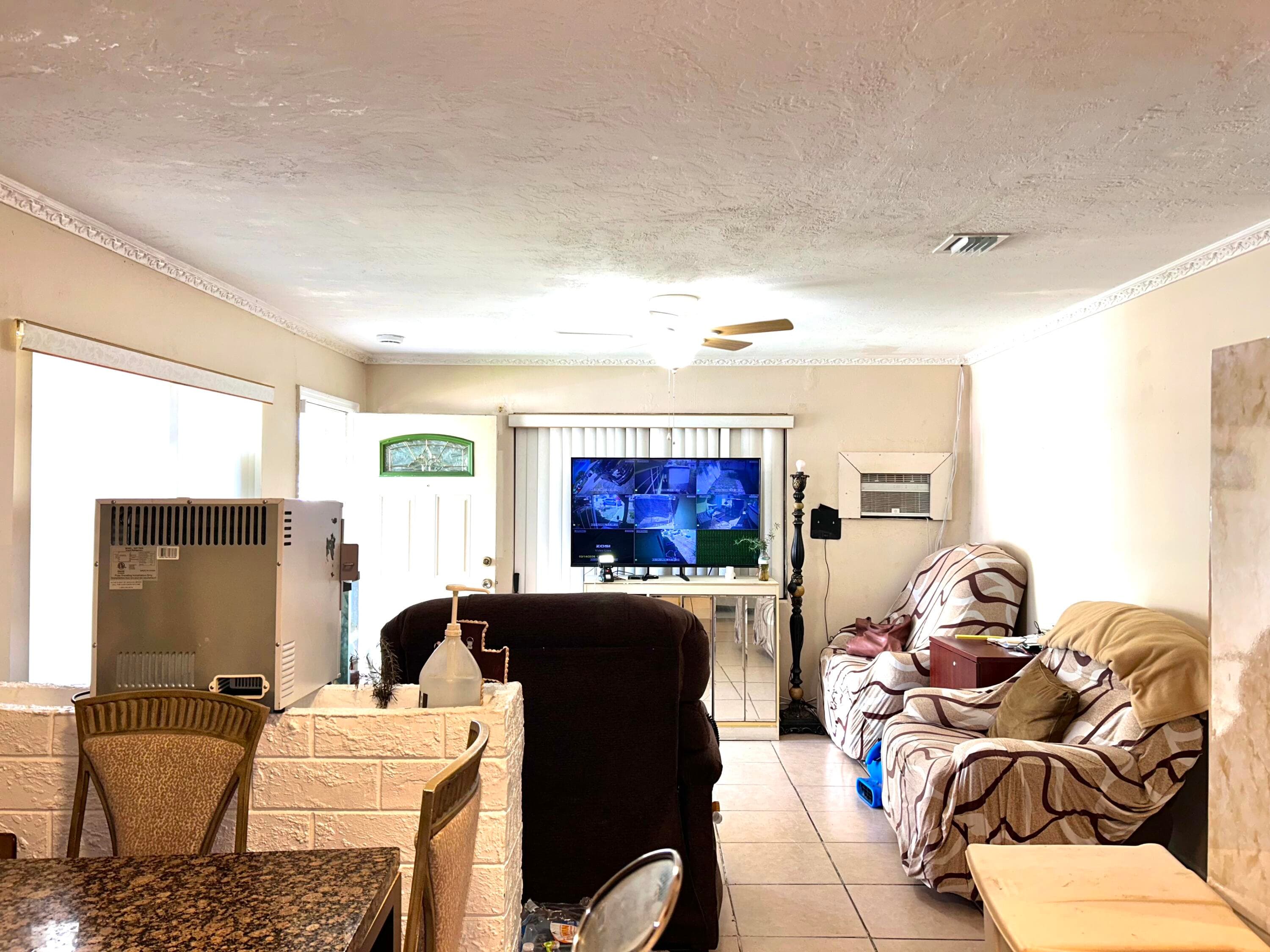 925 W 3rd Street, Riviera Beach, FL 33404 — photo 7 of 18