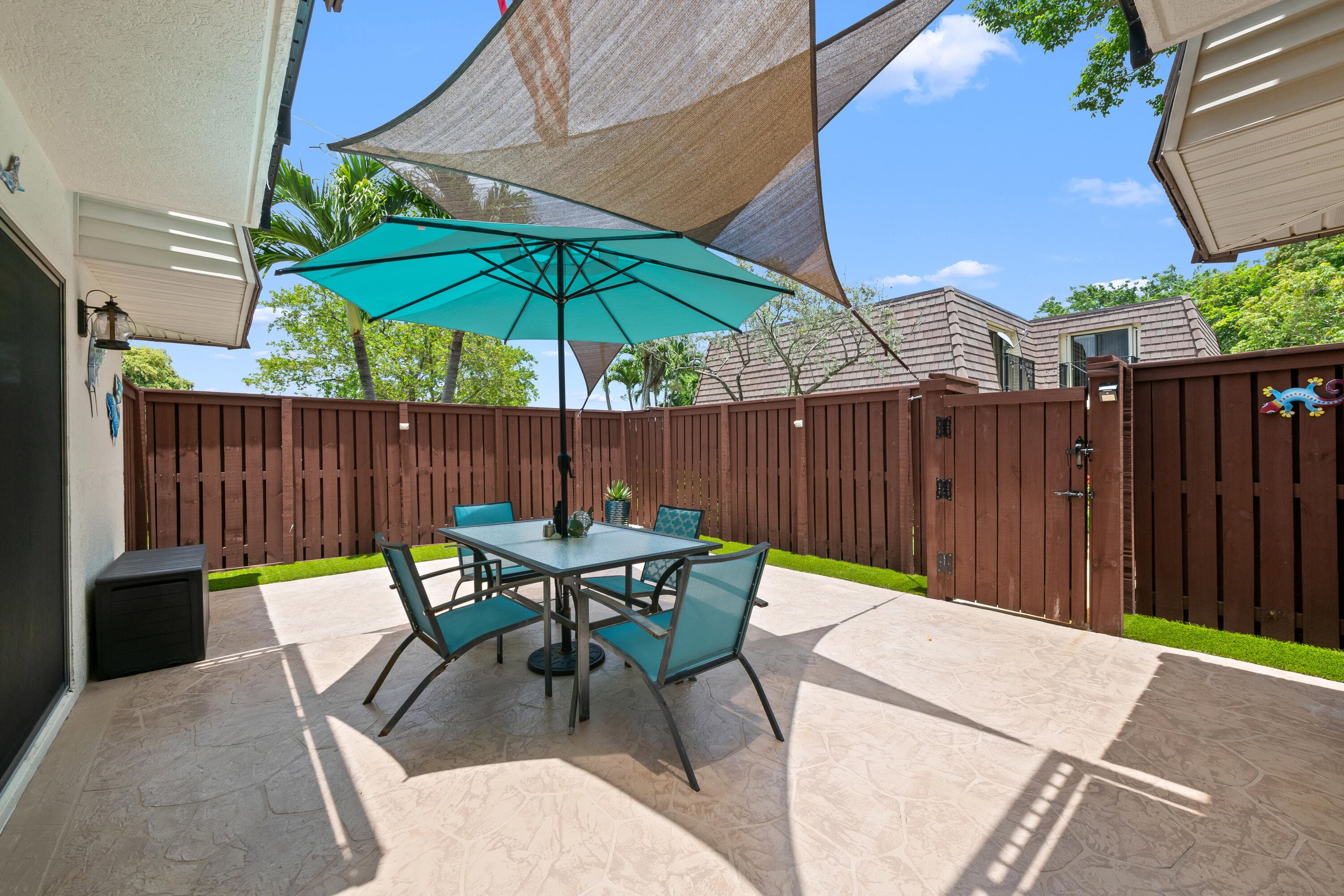 2512 SW 15th Street, Deerfield Beach, FL 33442 — photo 4 of 29