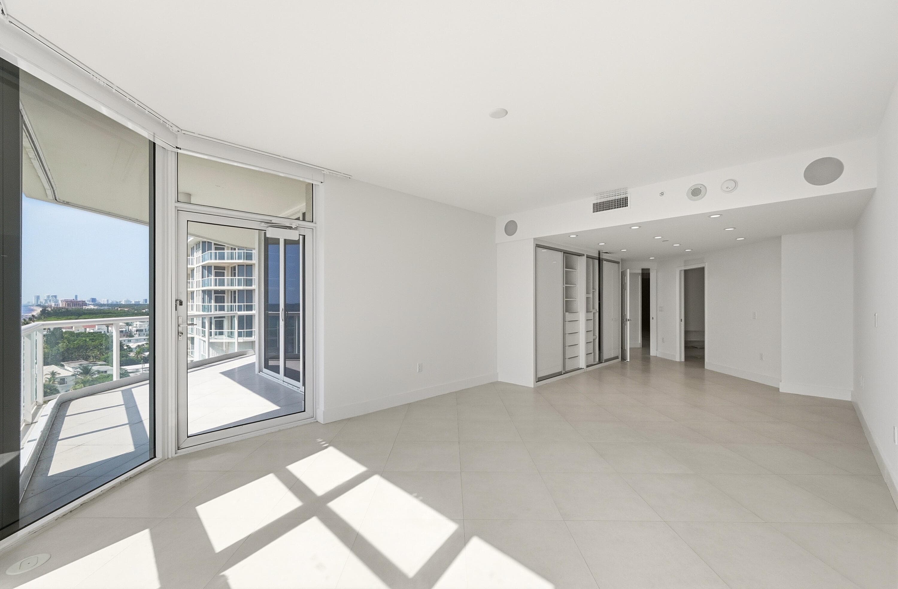 6051 N Ocean Drive 1101, Hollywood, FL 33019 — photo 17 of 53