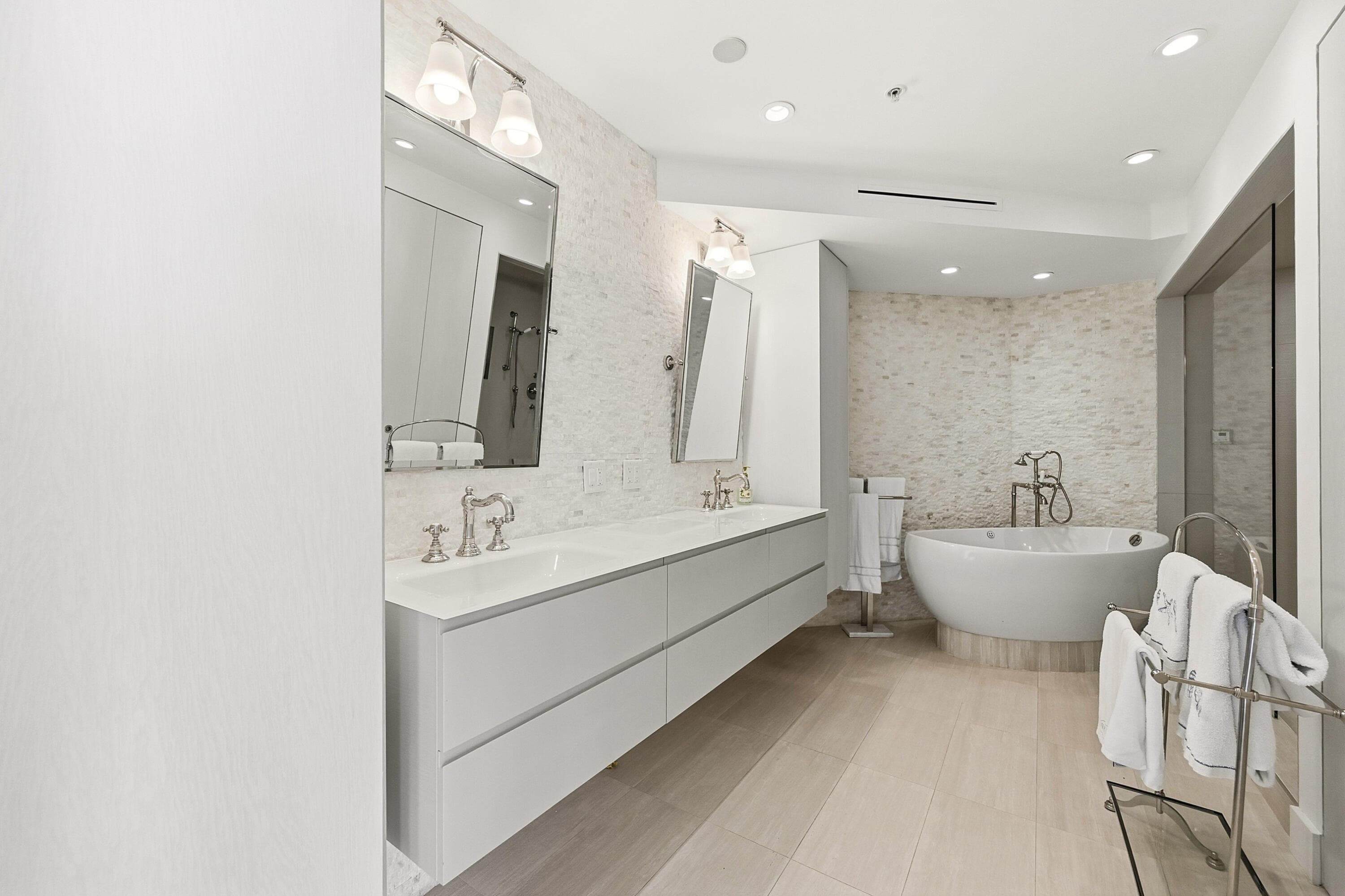 6051 N Ocean Drive 1101, Hollywood, FL 33019 — photo 20 of 53