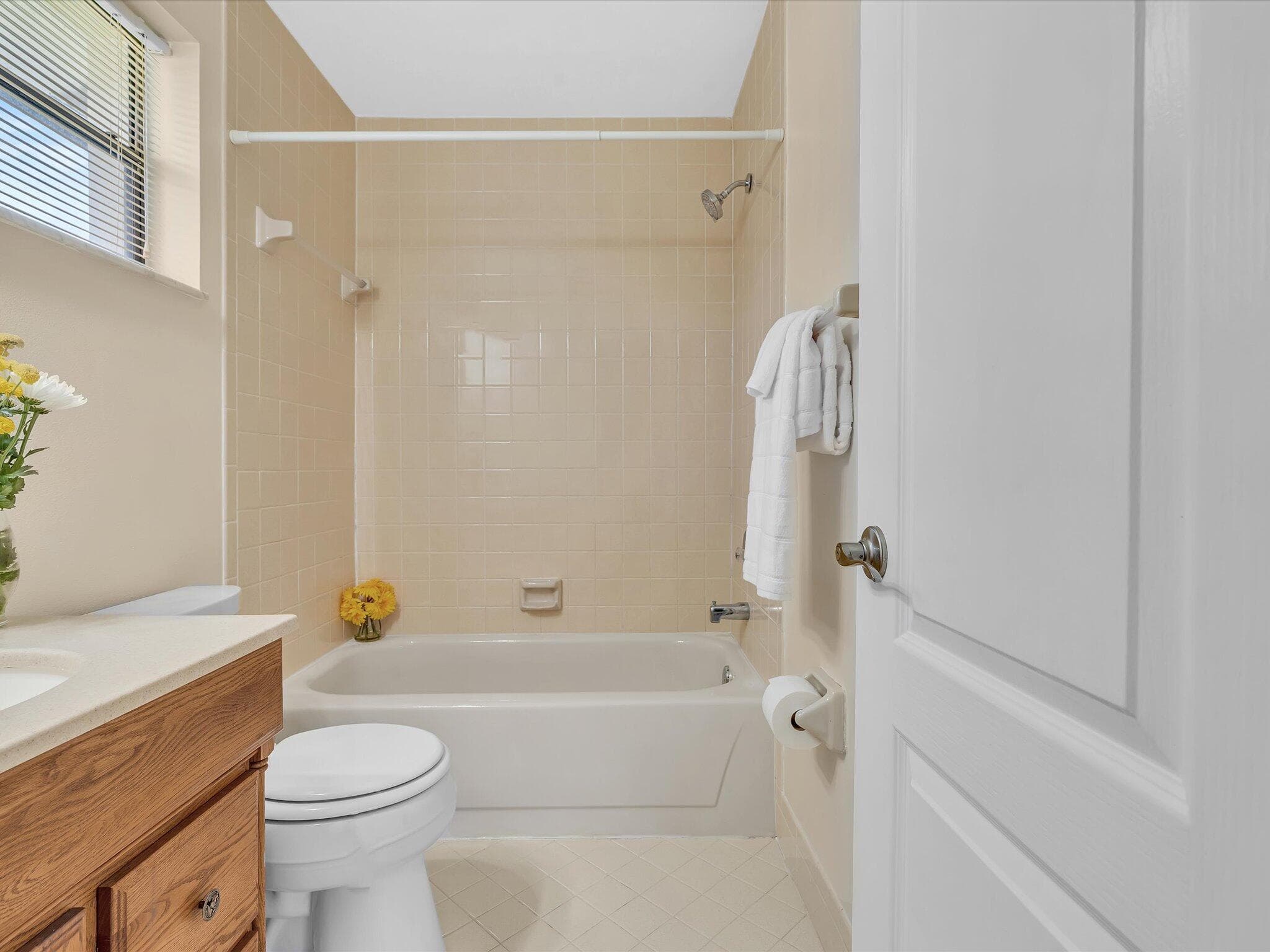 299 NW 36th Avenue, Deerfield Beach, FL 33442 — photo 28 of 46