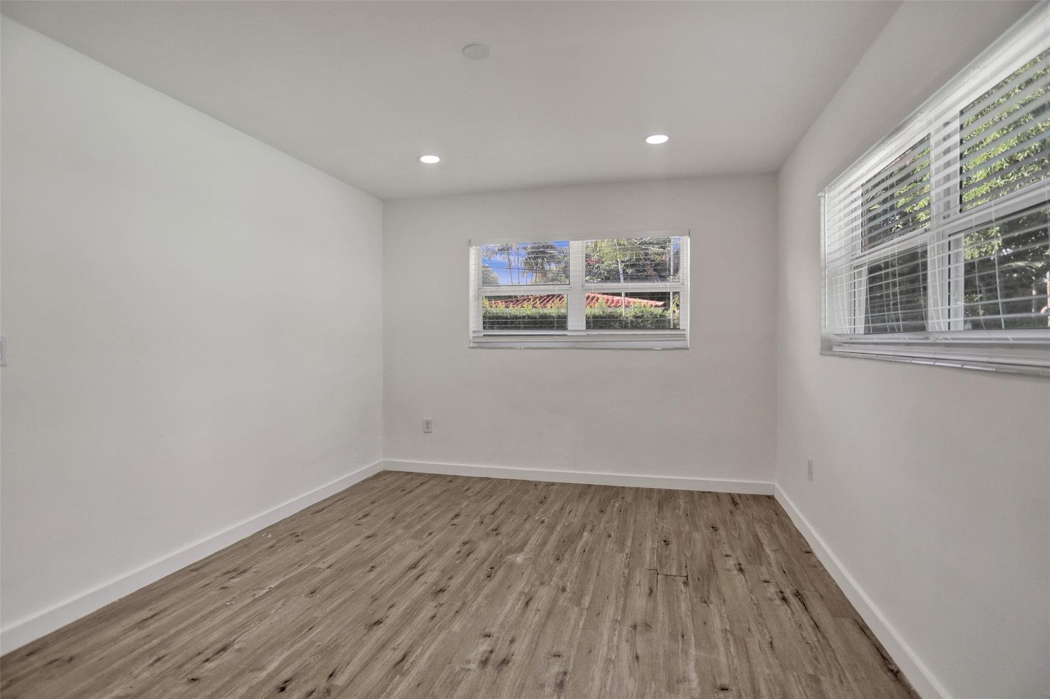 30 NE 139th Street, Miami, FL 33161 — photo 47 of 71
