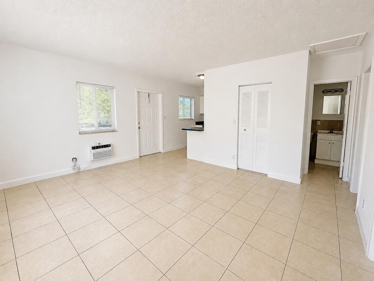 701 SW 14th Avenue #8, Fort Lauderdale, FL 33312 — photo 5 of 10