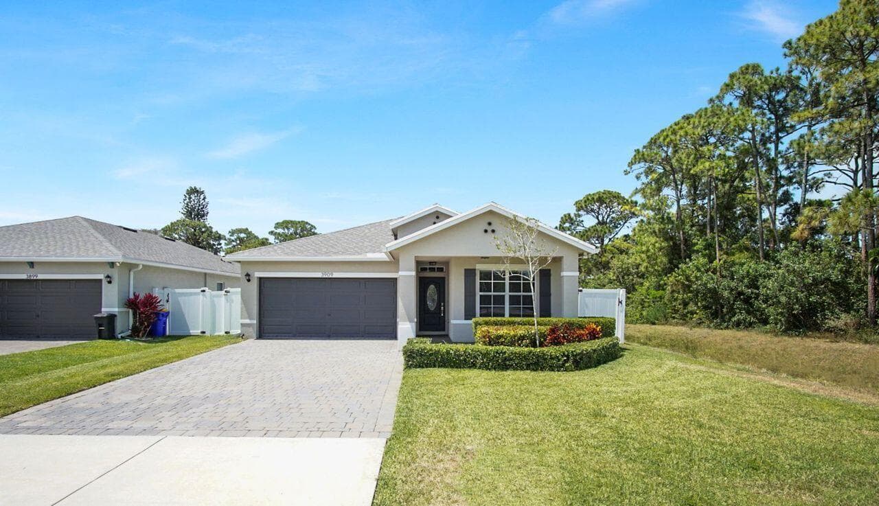 3909 SE Lee Street, Stuart, FL 34997 — photo 17 of 19