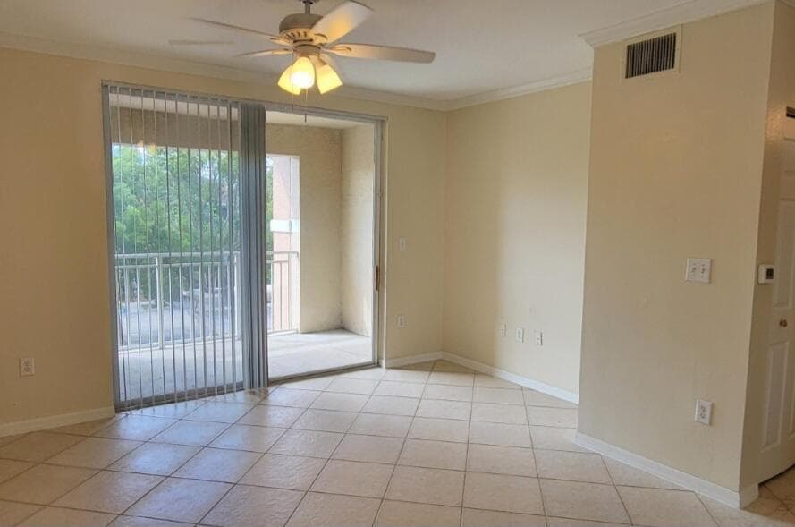 6533 Emerald Dunes Drive 304, West Palm Beach, FL 33411 — photo 18 of 31