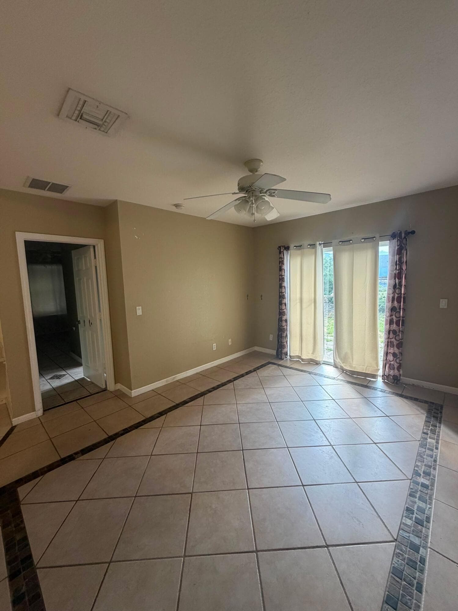 2109 Dock Street, West Palm Beach, FL 33401 — photo 8 of 13